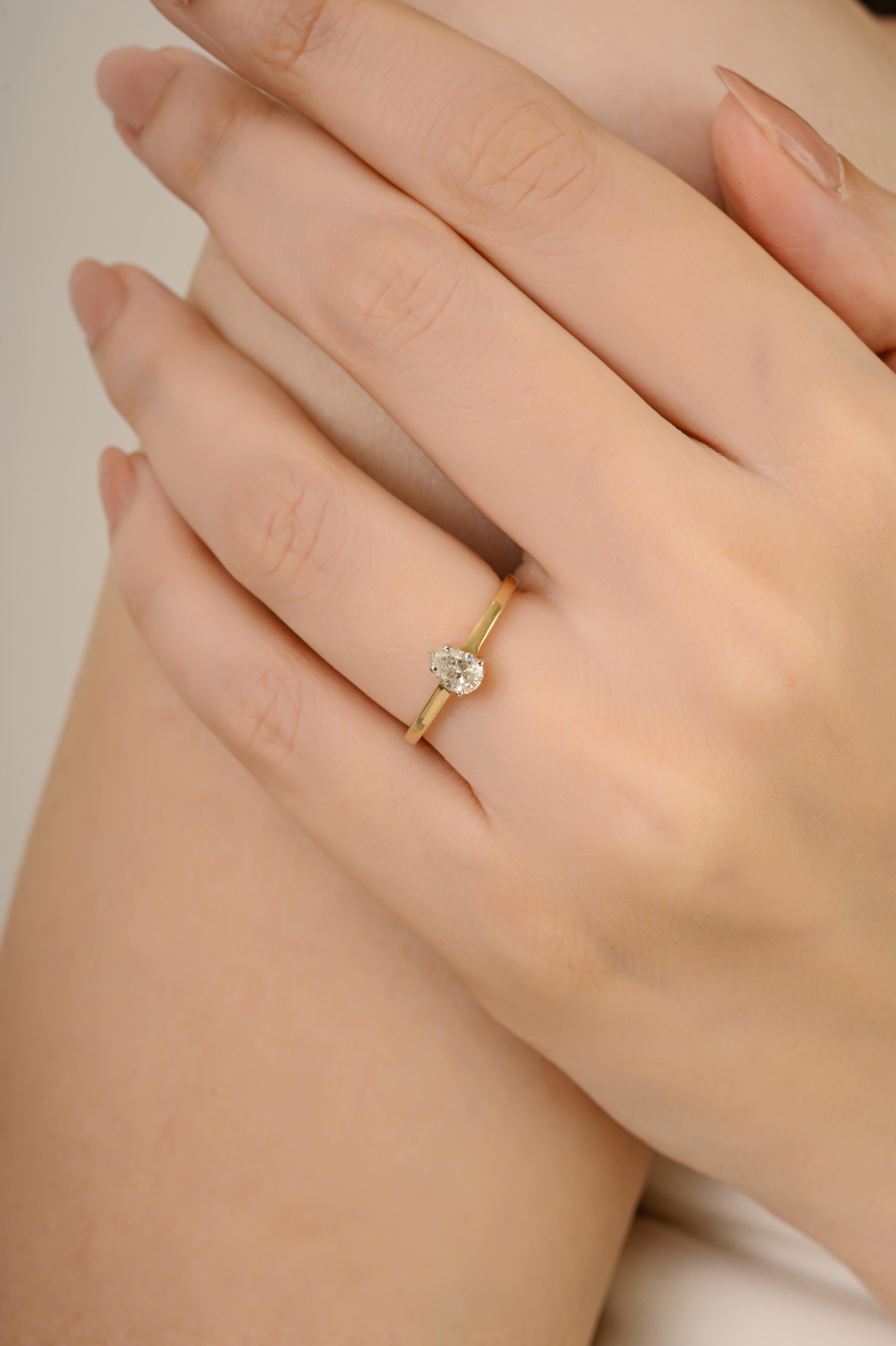 En vente :  Bague de fiançailles en or jaune massif 14K avec solitaire en diamant taillé en poire Cadeau pour les femmes 4
