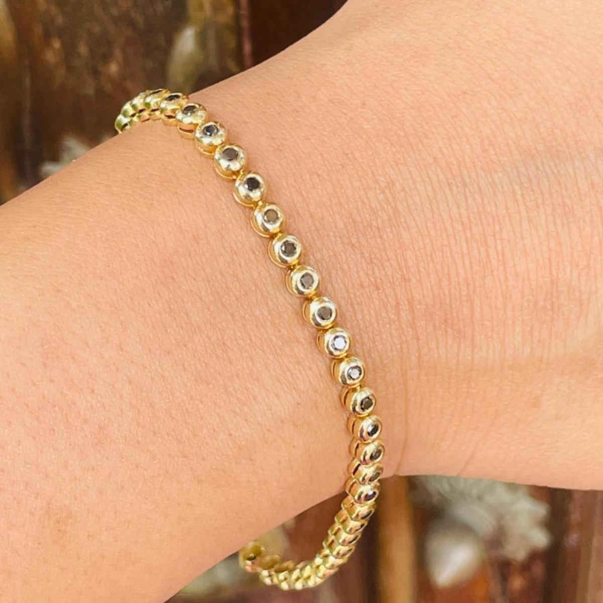 14k Solid Yellow Gold Round Cut Mounted Black Diamond Tennis Bracelet for Women For Sale 3