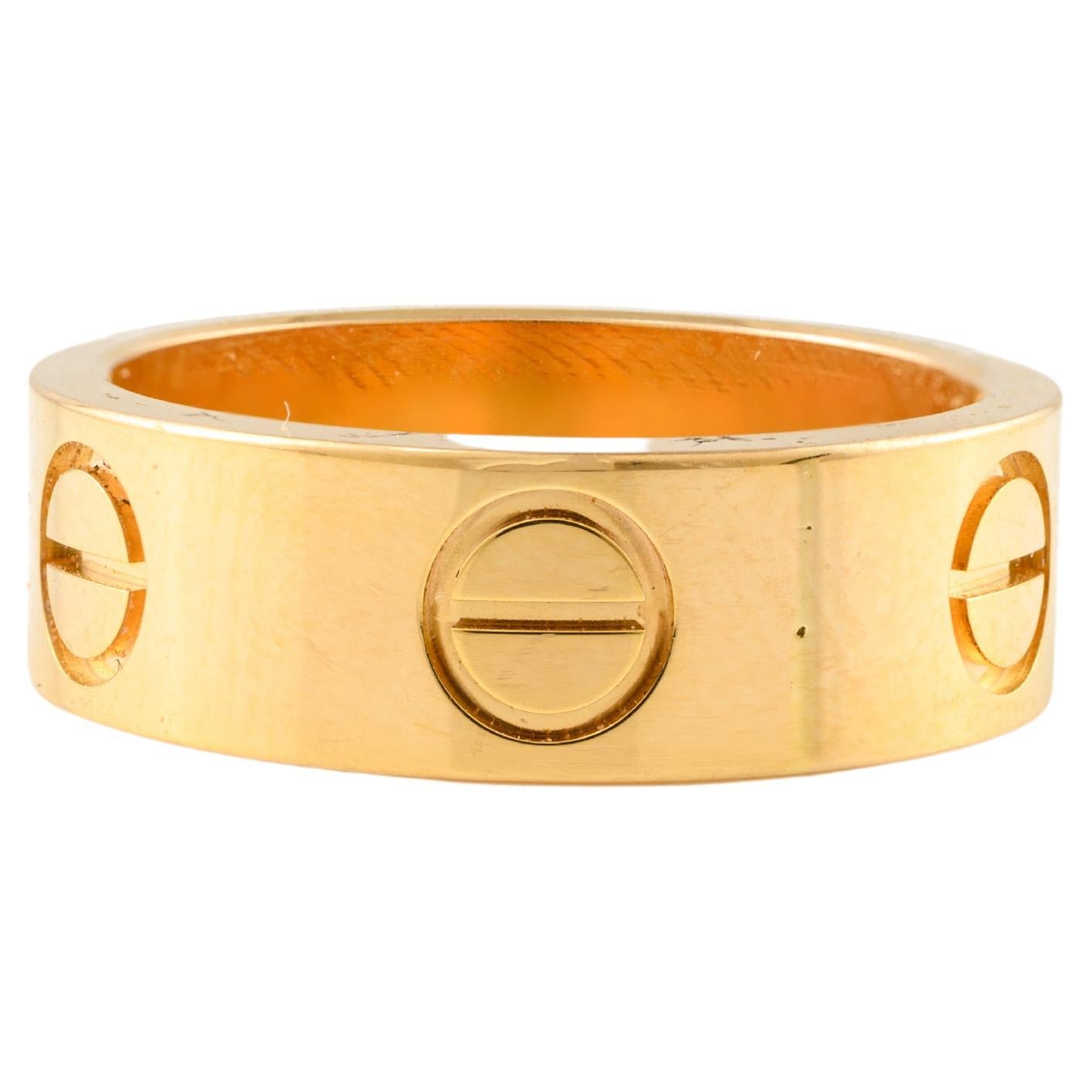 For Sale:  Fine Jewelry 14k Solid Yellow Gold Screw Engraved Love Band Ring