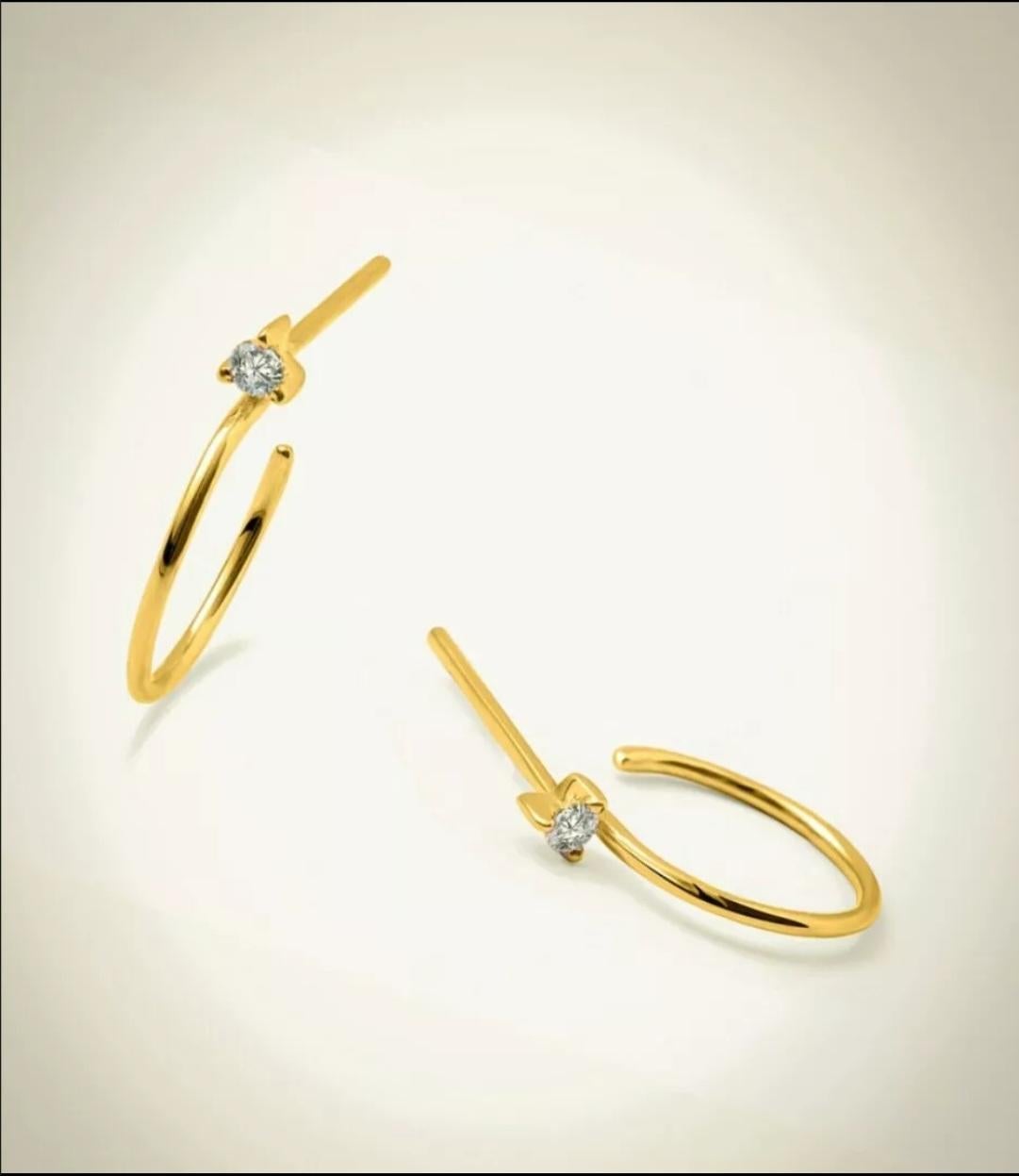 Women's or Men's 14K Solid Yellow Gold Solitaire Diamond Hoop Earrings Dainty Spiral Earring For Sale