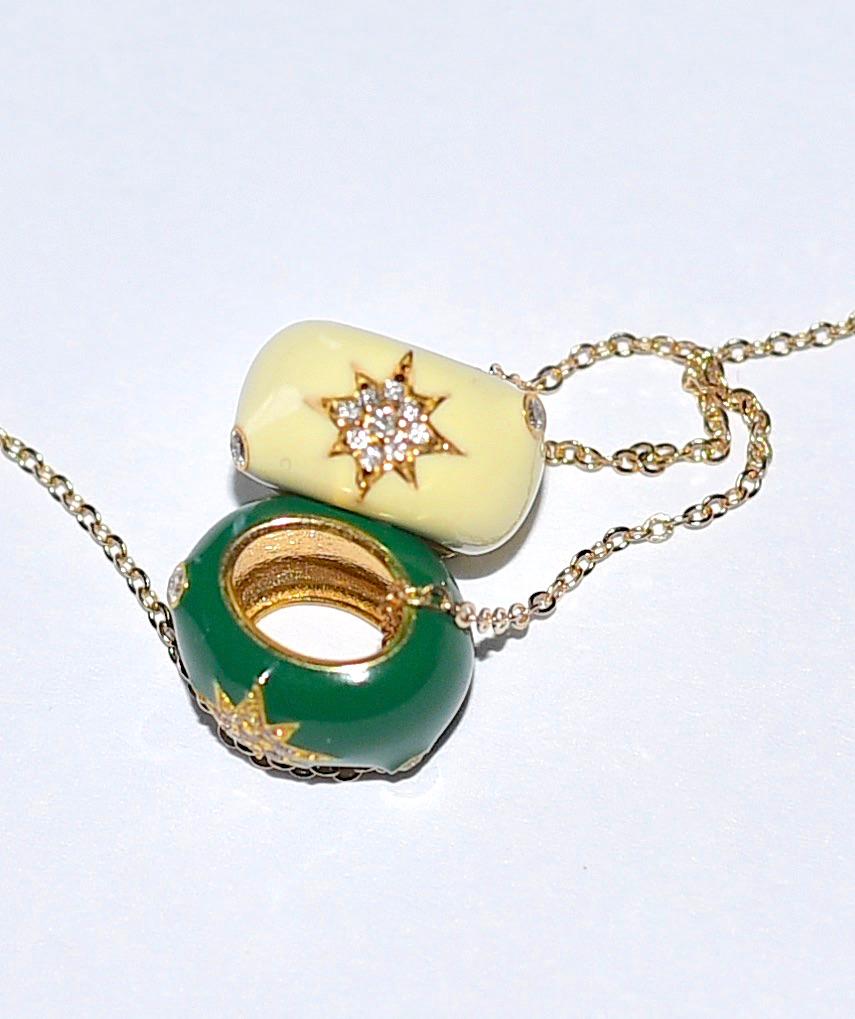 14k Solid Yellow Gold Starburst Star Diamond Accent Enamel Necklace In New Condition For Sale In Astoria, NY