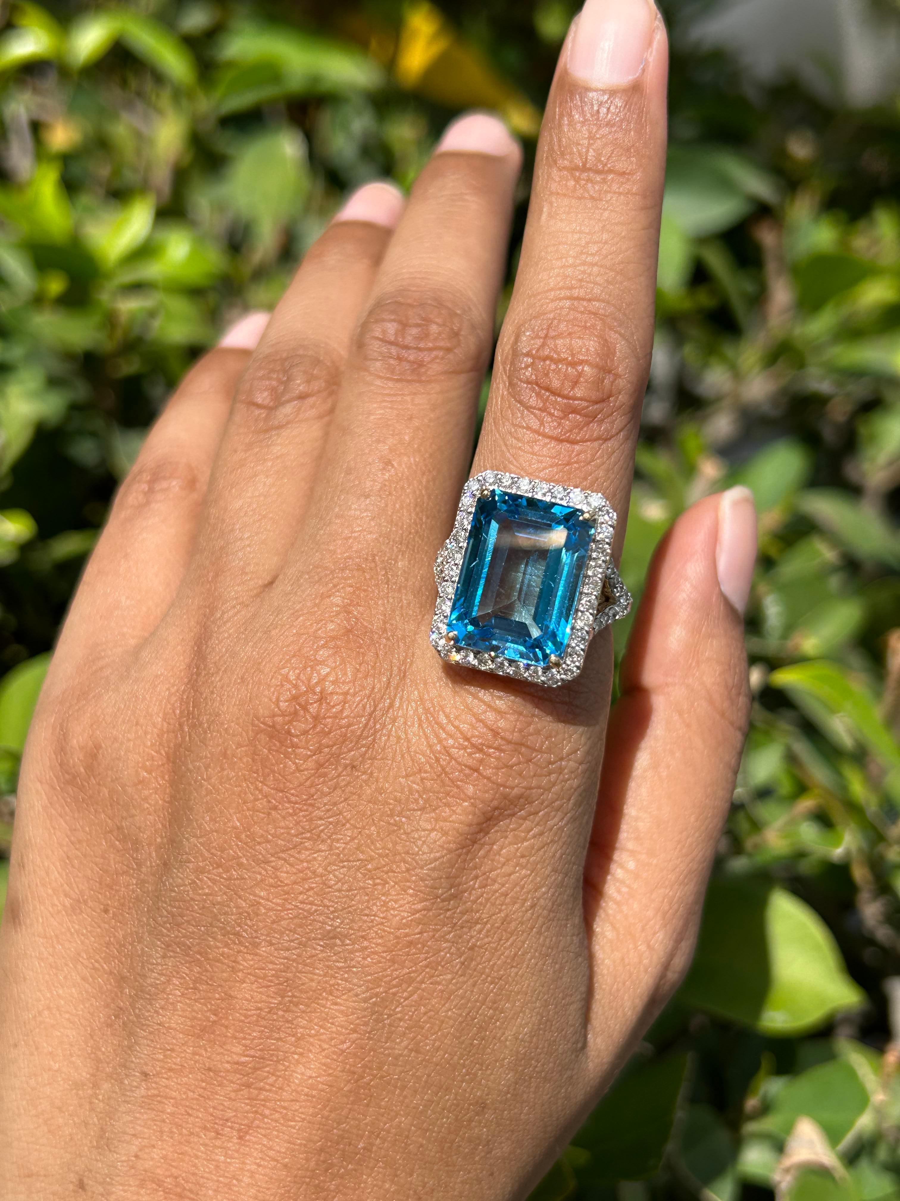 For Sale:  14k Solid Yellow Gold Large 15.41 CTW Blue Topaz Halo Diamond Cocktail Ring 5