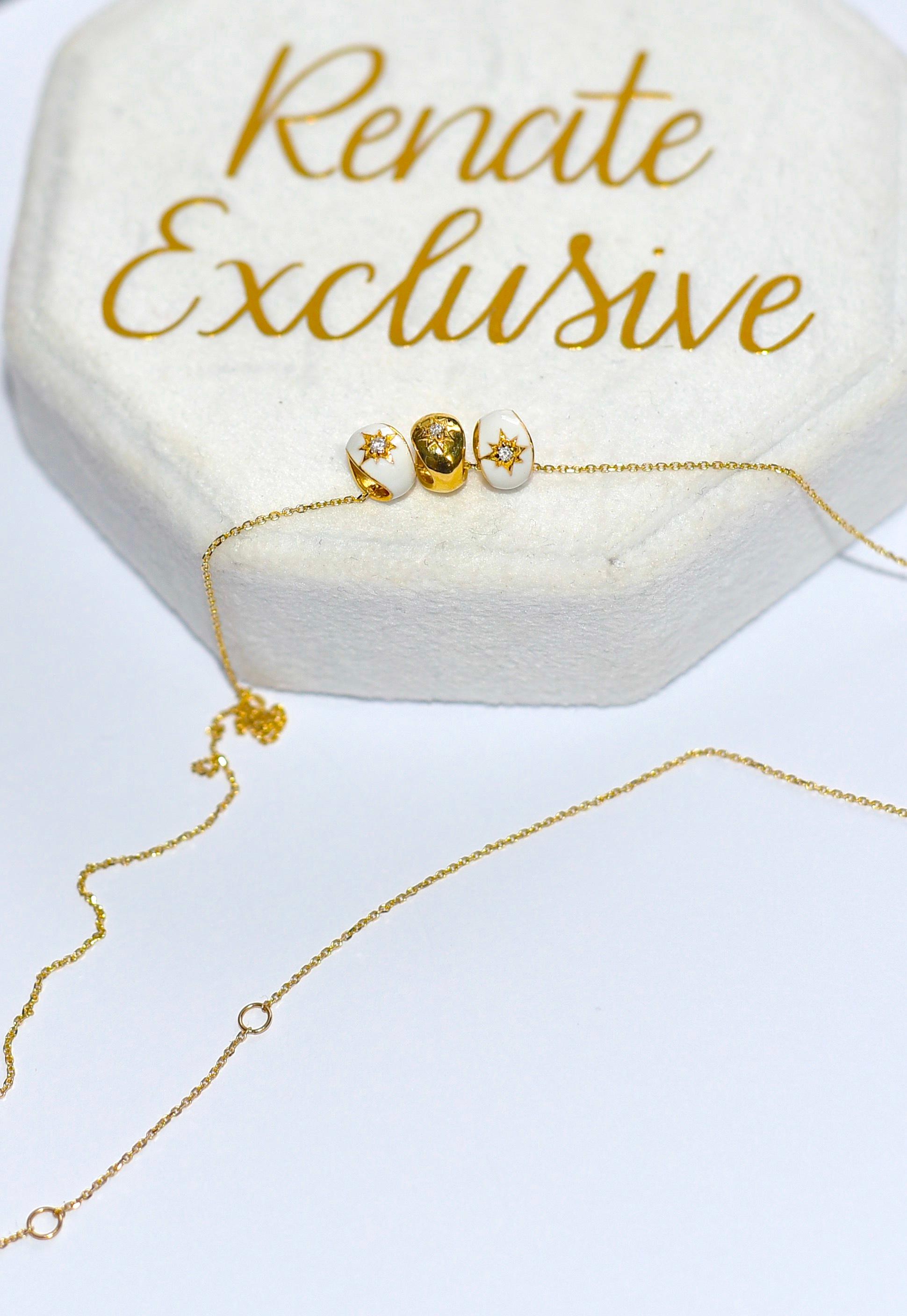 Collier en or jaune massif 14k, émail blanc, étoile en étoile avec accents de diamants en vente 1