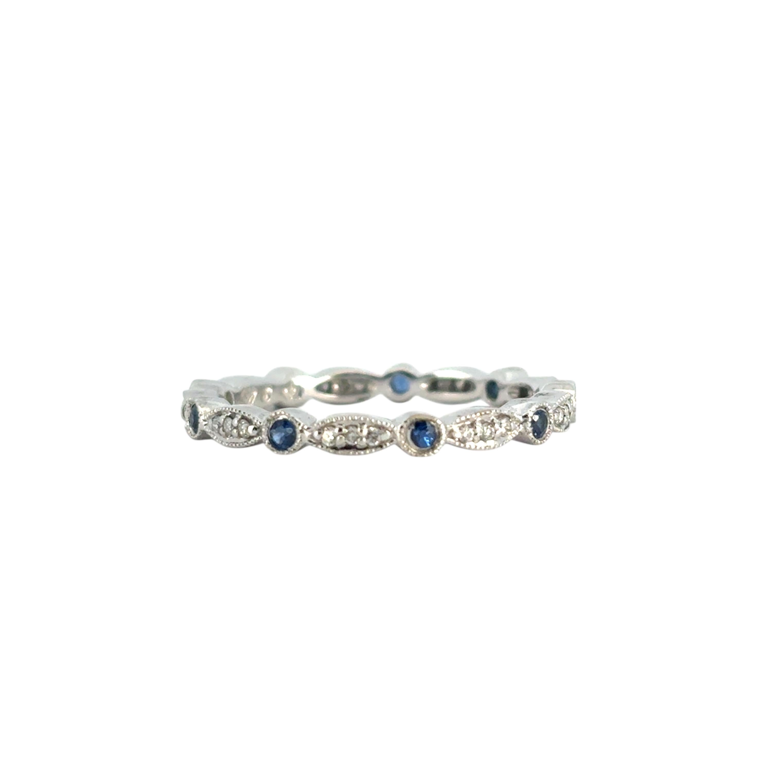 14k Stapelbarer Ring mit blauem Saphir und Diamant im Angebot 2