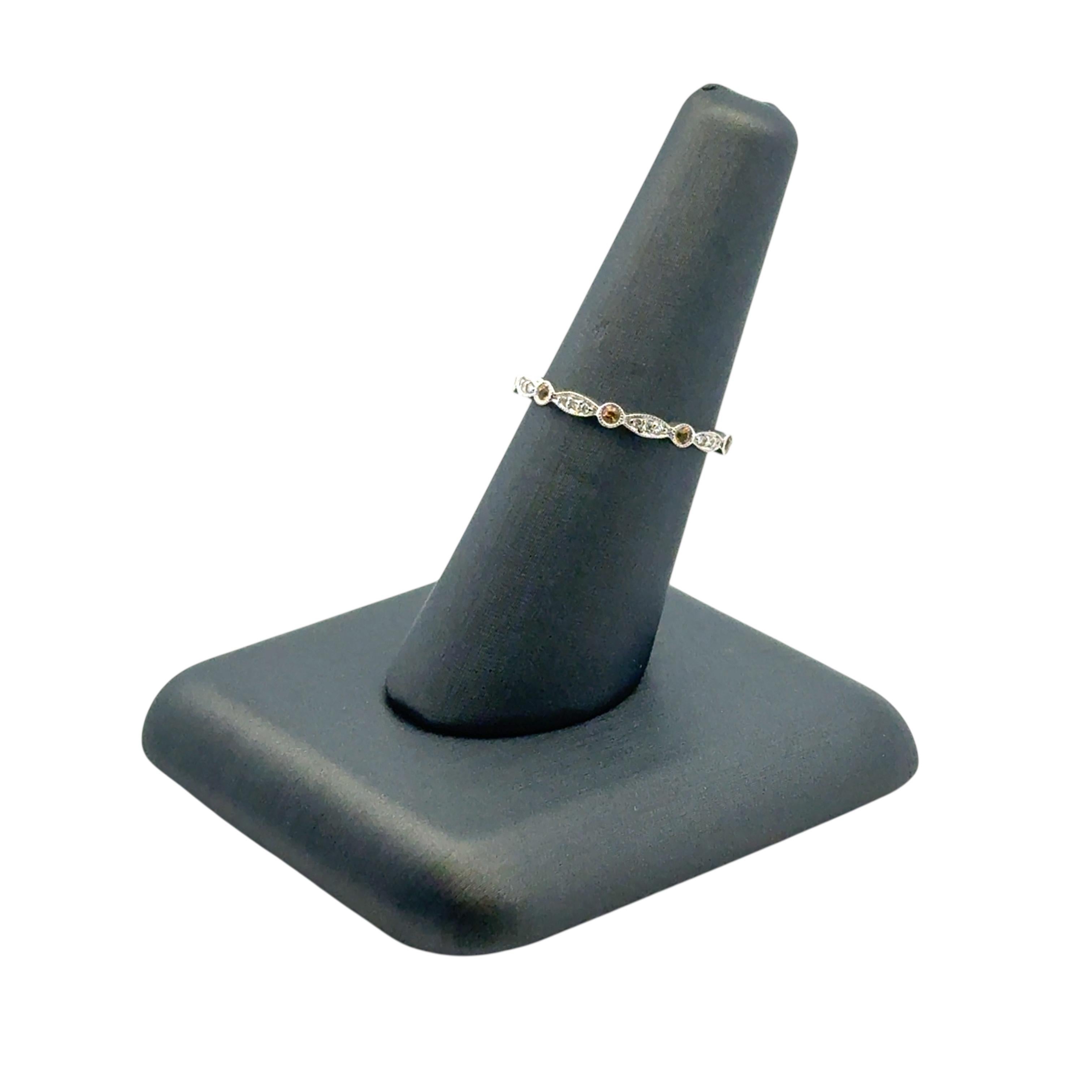 14k Stapelbarer gelber Saphir und Diamantring (Moderne) im Angebot