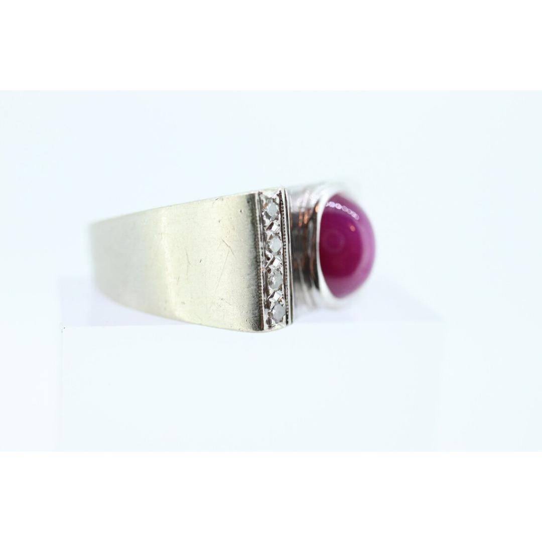 Men's 14k Star Ruby diamond ring. 14k White Gold Mens Star Ruby Cabochon signet ring. For Sale