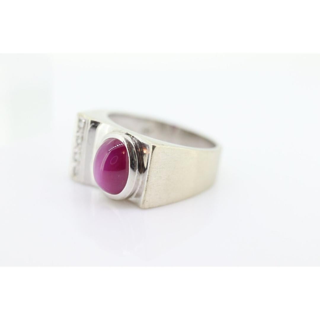 14k Star Ruby diamond ring. 14k White Gold Mens Star Ruby Cabochon signet ring. For Sale 2