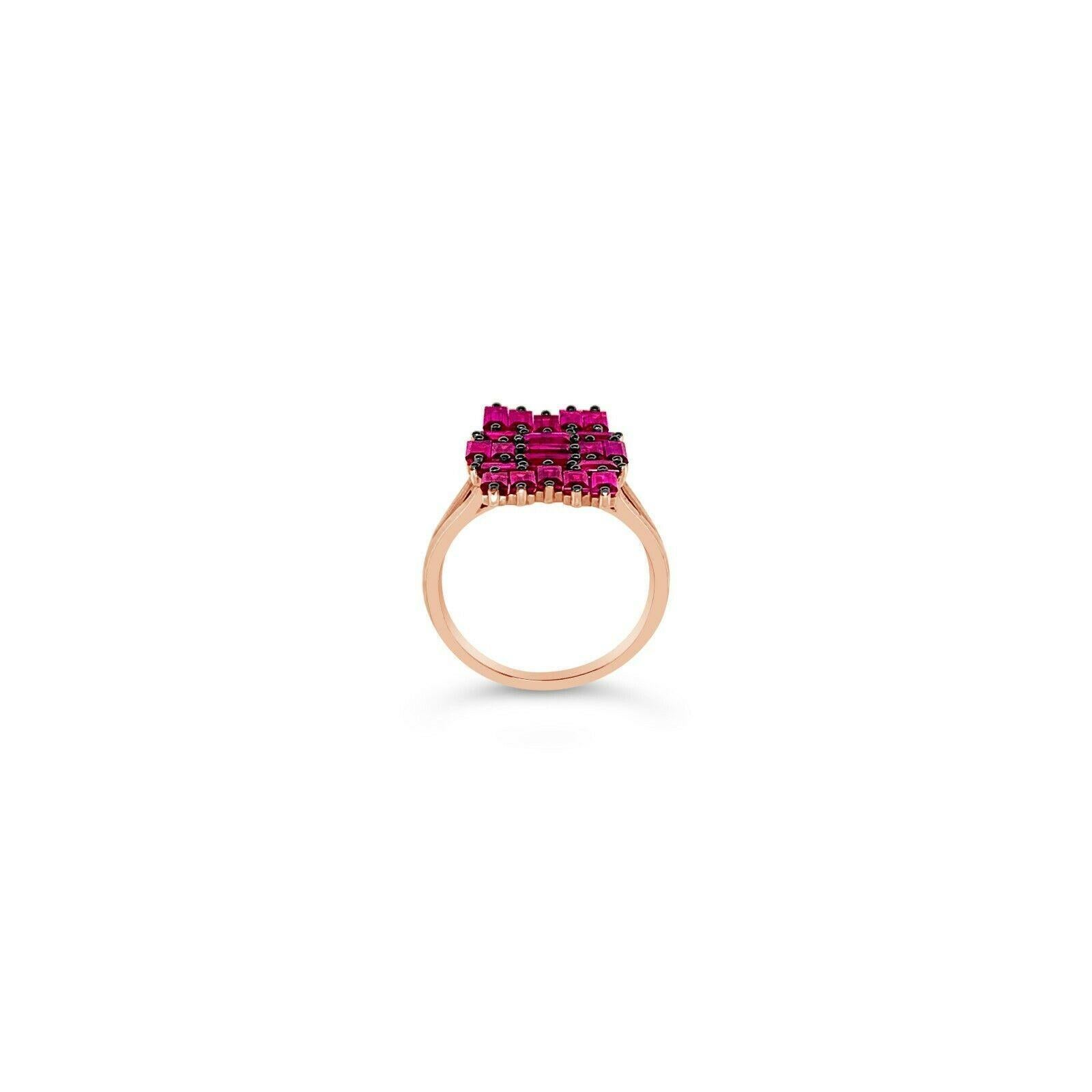 14K Strawberry Gold Ruby Ring In New Condition For Sale In Great Neck, NY