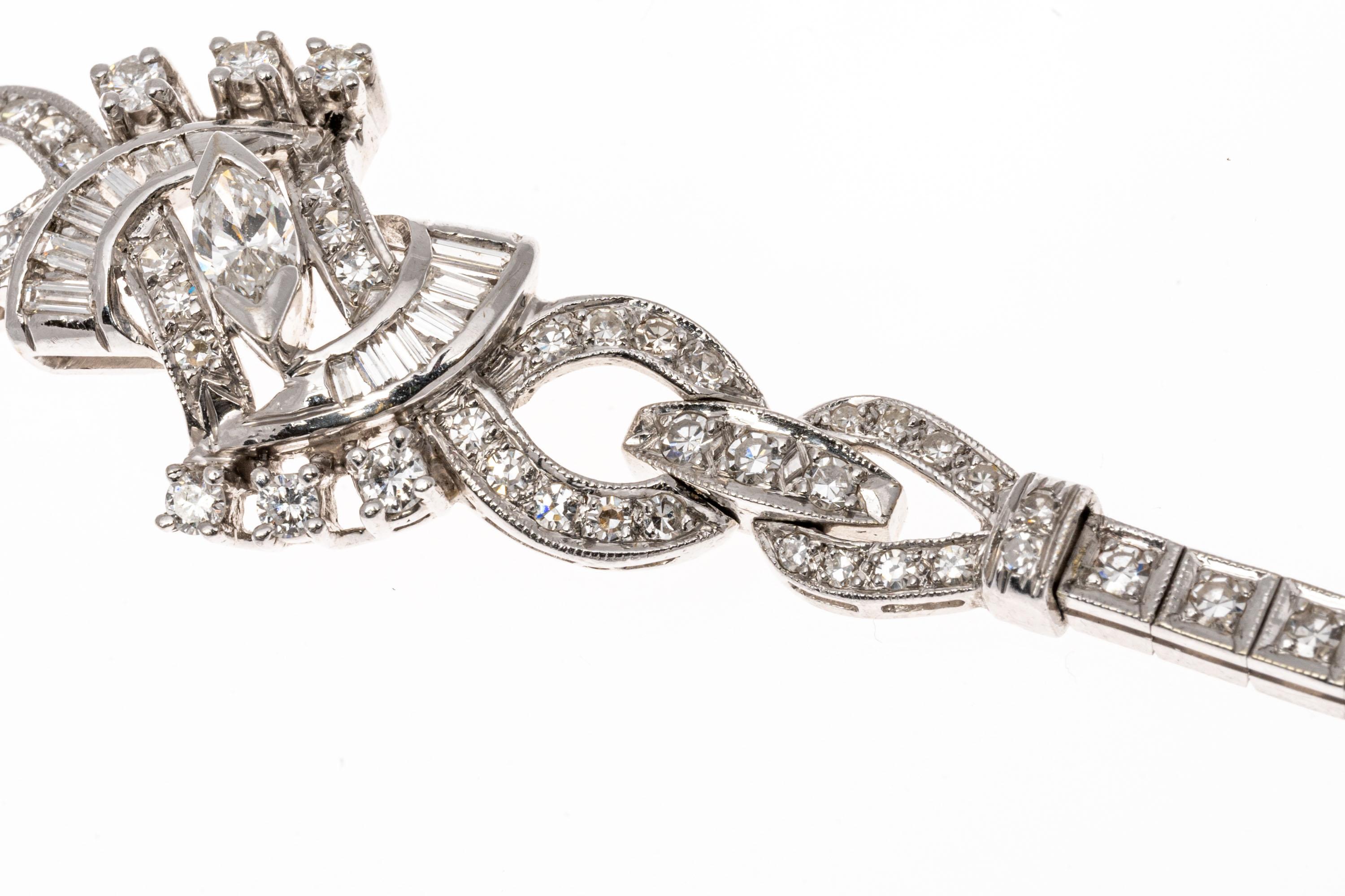 Bracelet rétro en or 14 carats avec diamants baguettes, marquises et ronds, environ 1,15 carat poids total Bon état - En vente à Southport, CT