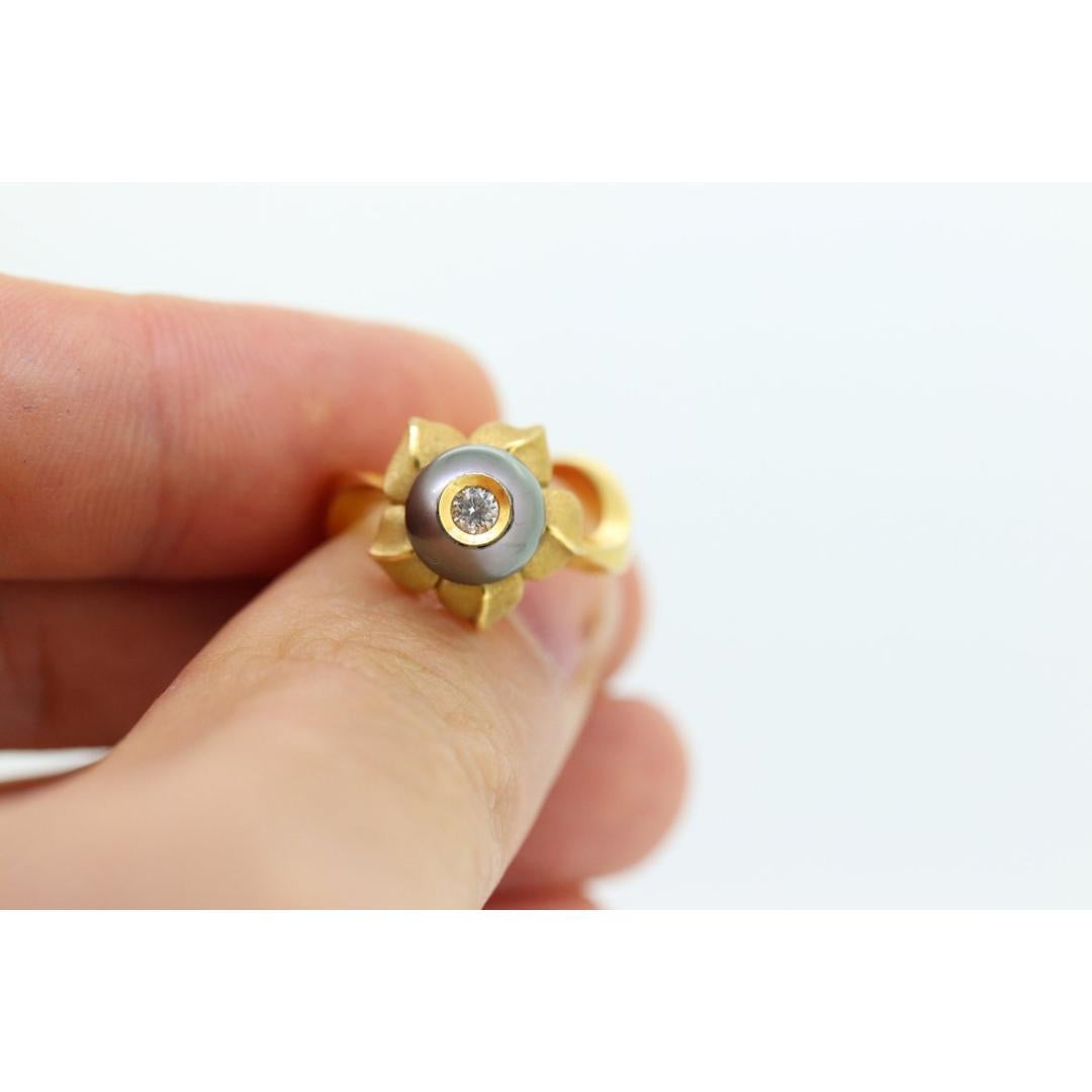 Anello con perla di Tahiti 14k. GALATEA Anello con perle e diamanti in oro 14k. Tahitiana grande in vendita 7