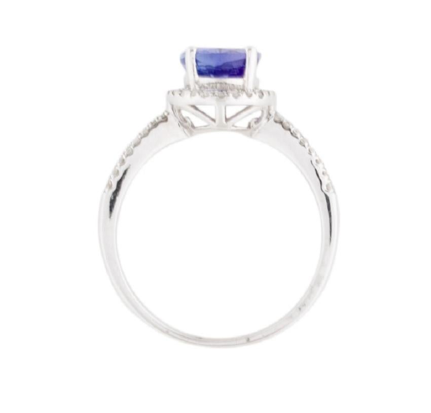 14k Tanzanite and Diamond Cocktail Ring In New Condition For Sale In New York, NY