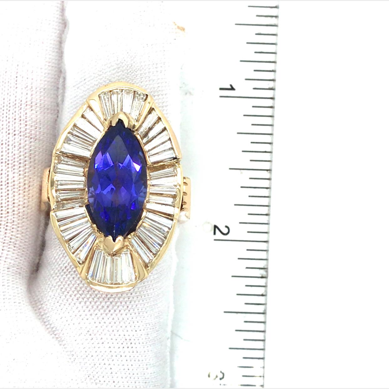 14K Tanzanite and Diamond Ring Yellow Gold For Sale 2