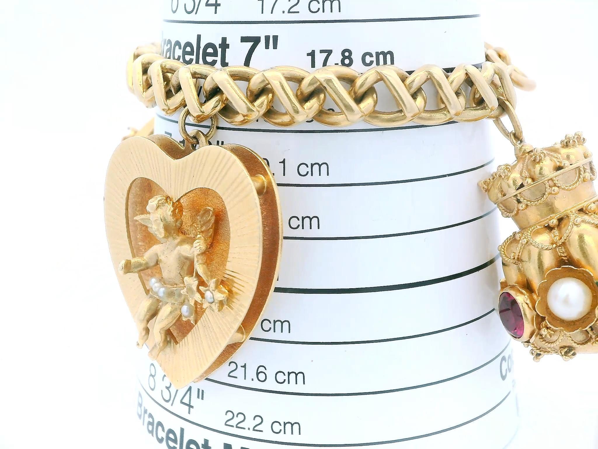 da uomo o donna Bracciale Tiffany & Co. 14 carati con charms del periodo corretto (18 carati) del Medioevo in vendita