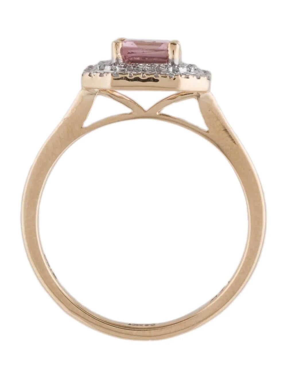 Women's 14K Tourmaline Diamond Cocktail Ring - Vintage Style, Luxury Jewelry, - Size 6.5 For Sale