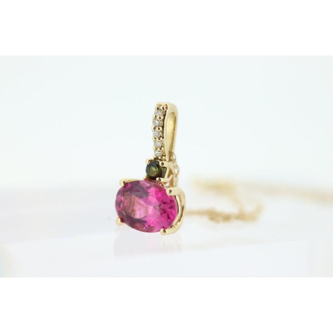 Pendentif 14k Tourmaline Solitaire. Pendentif 14k en Tourmaline rose et verte. Rose en vente 3
