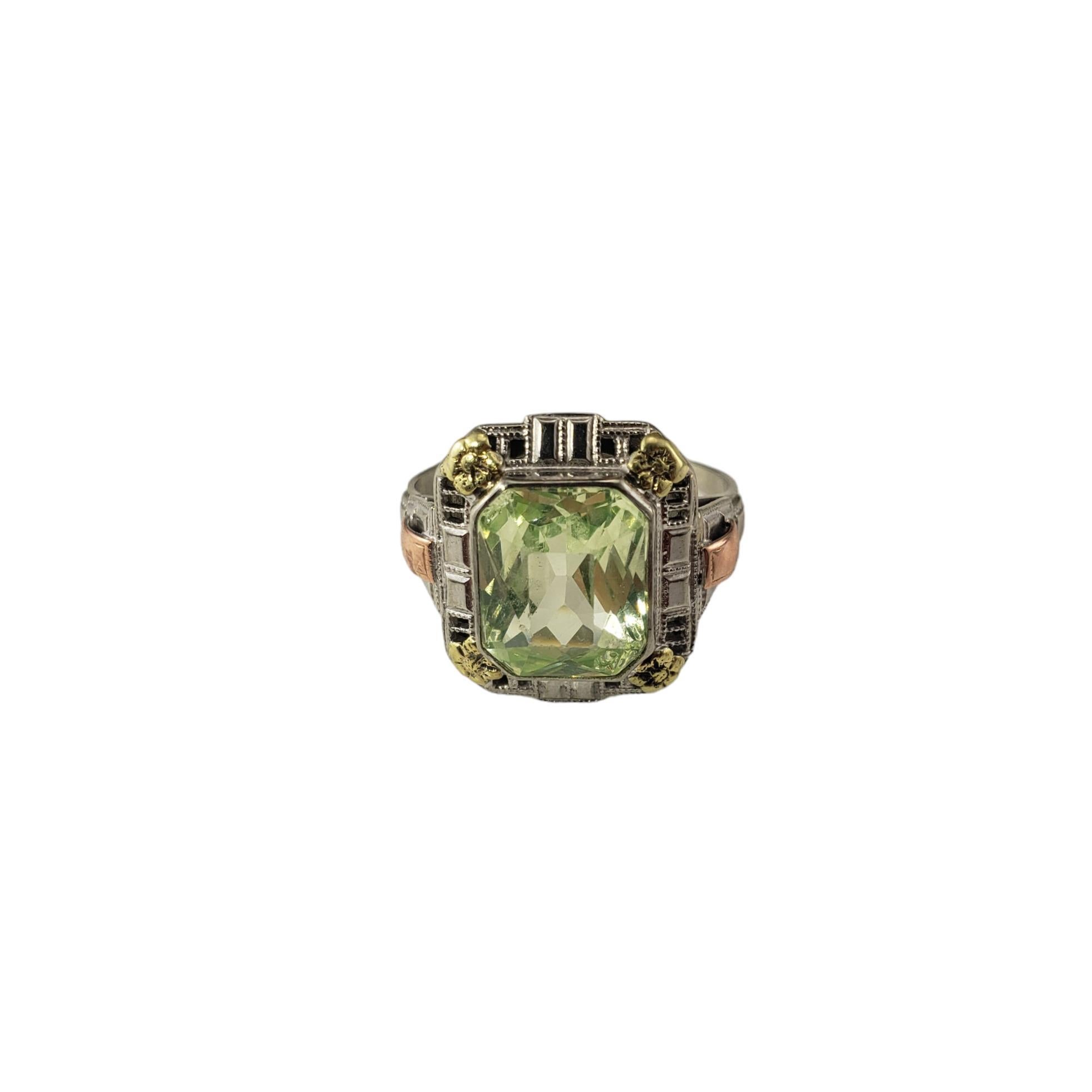 10K Trin Color Gold and Green Stone Glass Ring Size 6

This elegant ring features one green glass stone set in beautifully detailed 10K white gold with yellow and rose gold accents.  

Width: 15 mm.  Shank: 1.5 mm.

Ring Size: 6

Tested 10K
