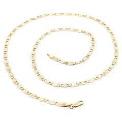 Collar de Cadena de Eslabones Mariner Tricolor de Oro Plano Grabado a Mano con Corte de Diamante de 14k