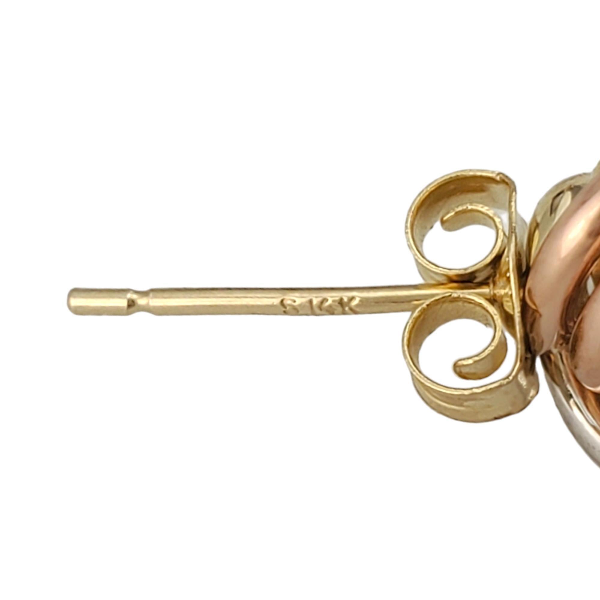 14K Tri Color Gold Knot Stud Earrings #17315 In Good Condition For Sale In Washington Depot, CT