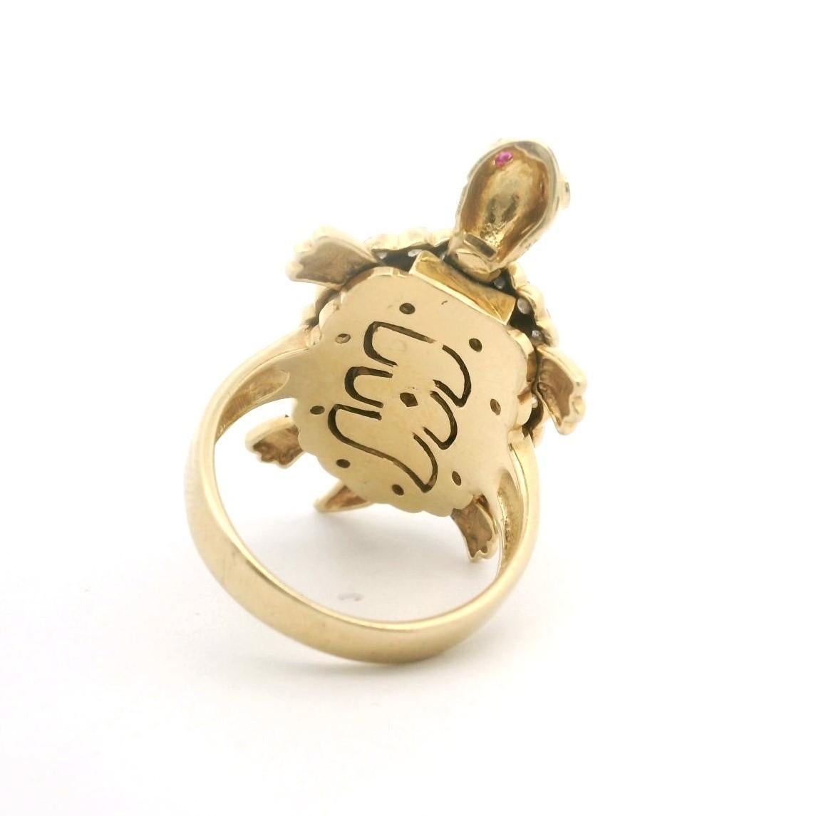 14k Tri Tone Gold 11.6g Pink Sapphire and CZ Turtle Ring Size 6.75 In Good Condition In Guilford, CT