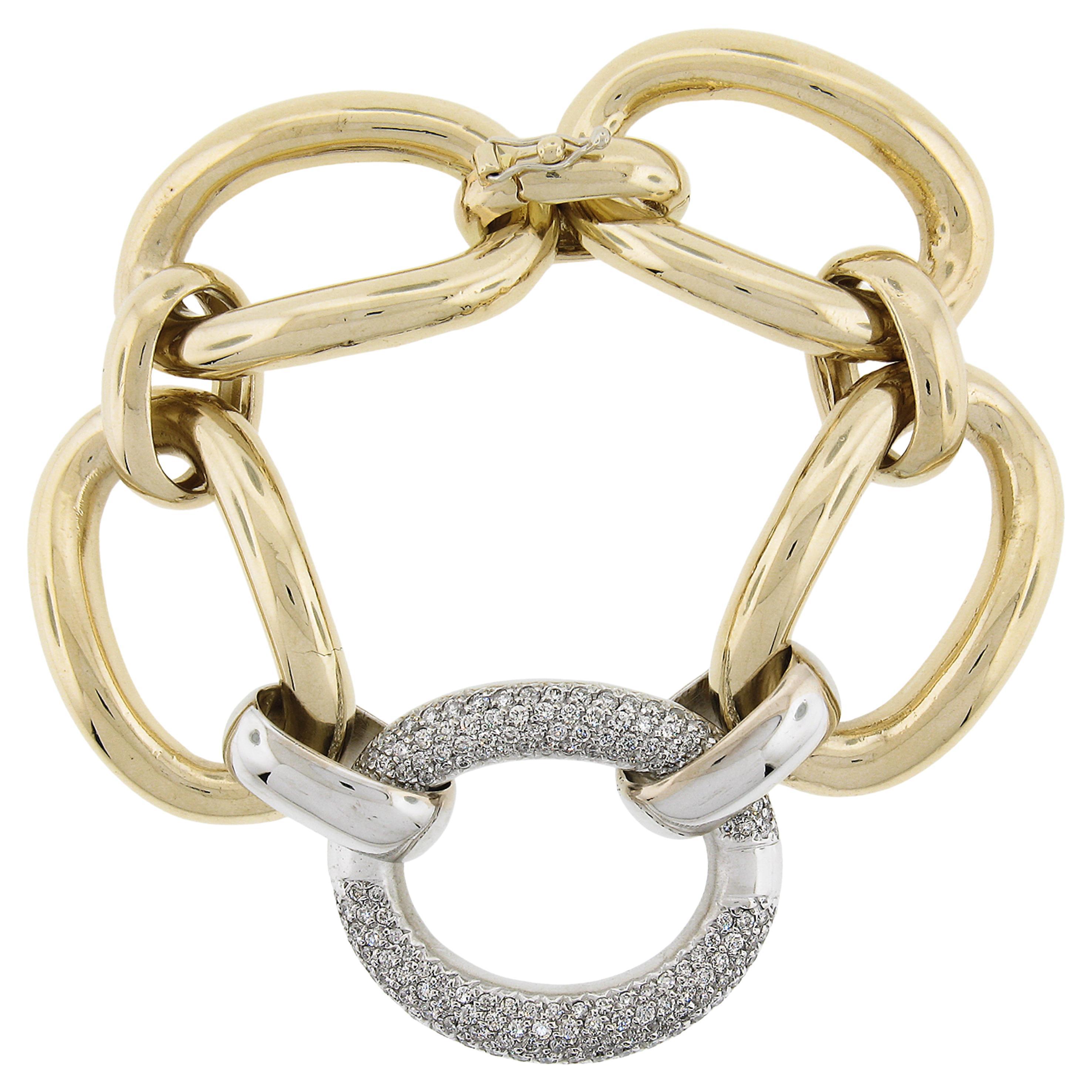14K TT Gold große offene ovale Link w / 2,0ctw Pave Diamanten Center Link Armband im Angebot