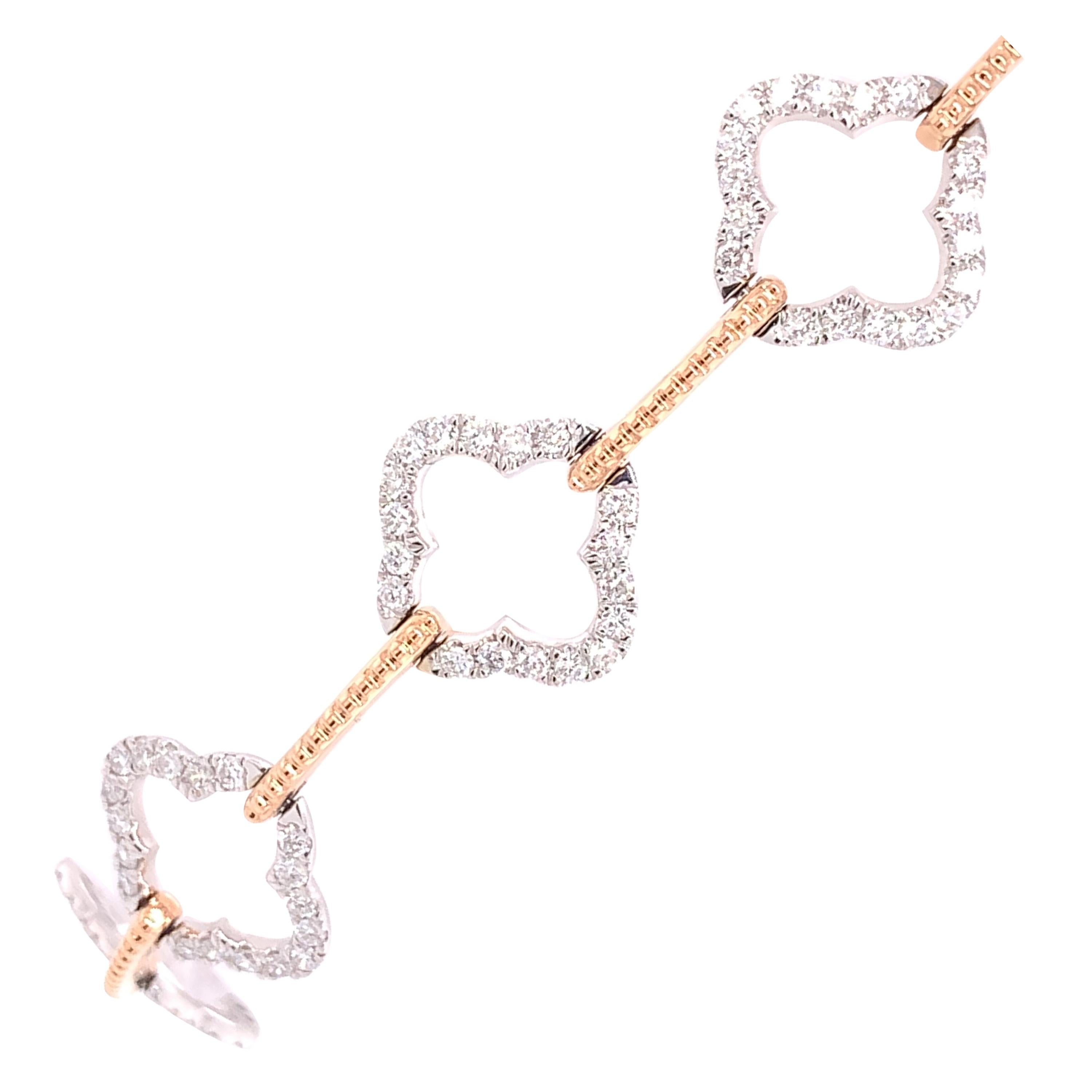Bracelet de diamants bicolores 14 carats en forme de trèfle de 2 carats en vente