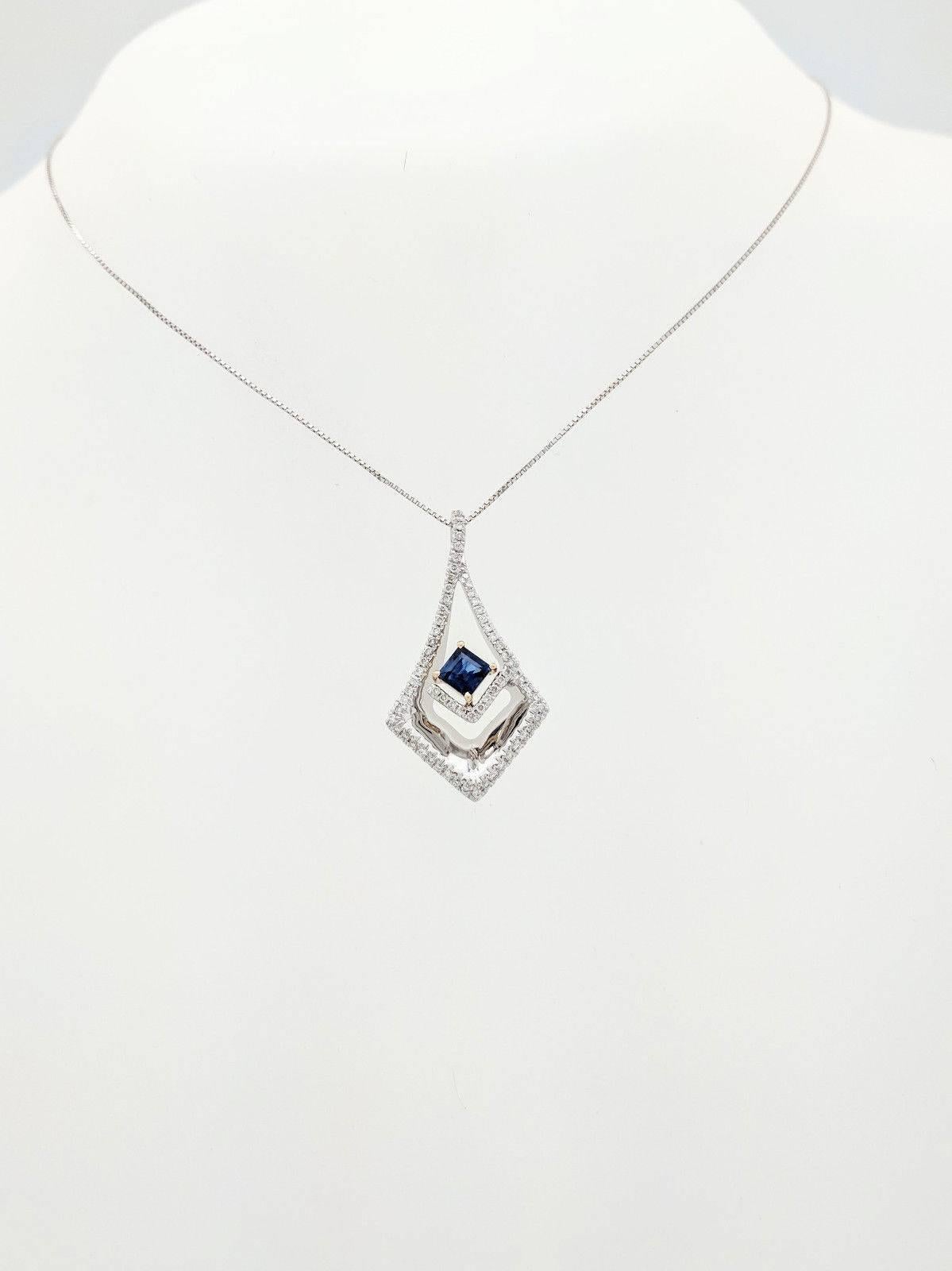  Stunning Ladies 14k Two-Tone Diamond & Sapphire Pendant Necklace 18