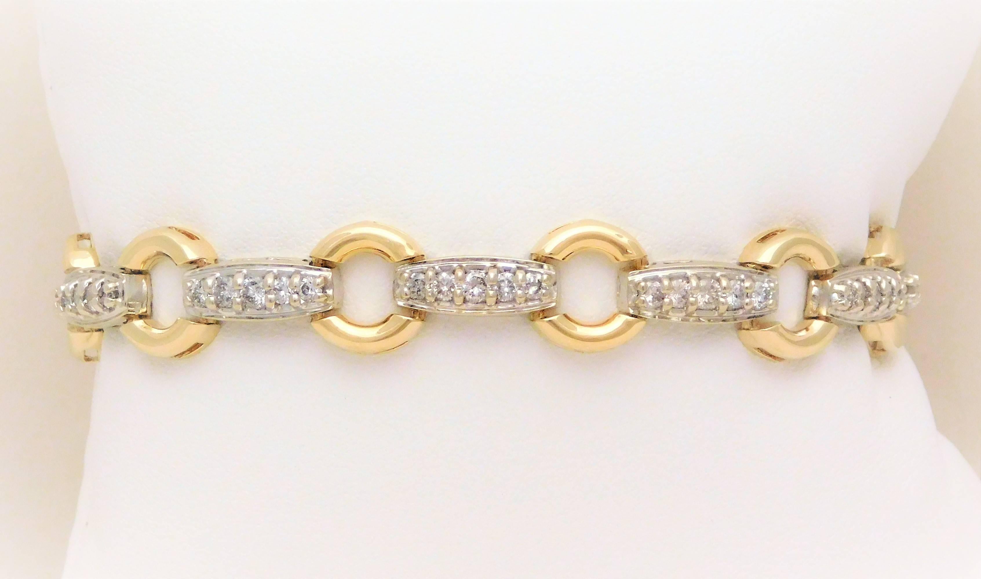 14 Karat Two-Tone Diamond Bracelet For Sale 3