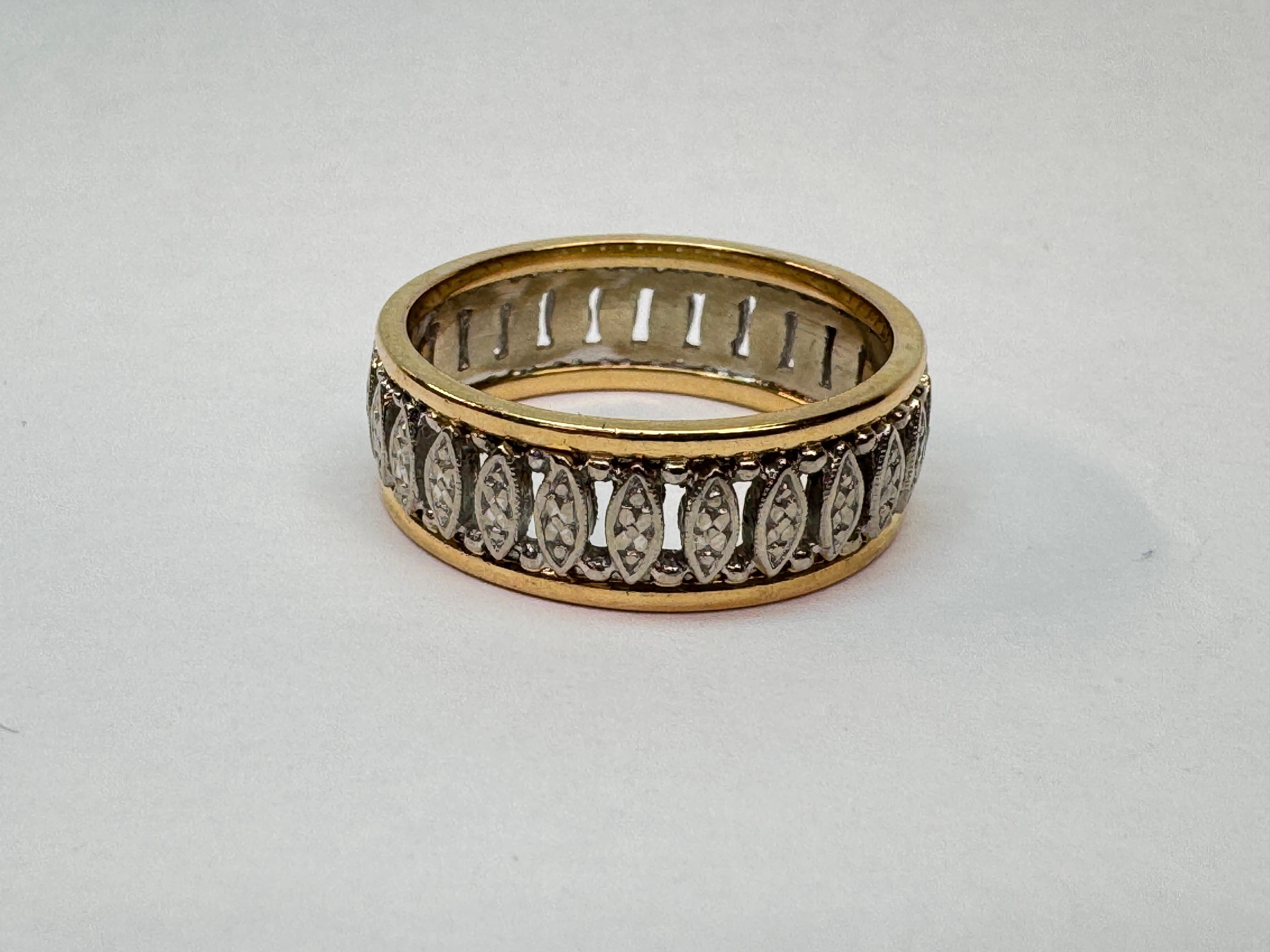 Alianza de Boda Elegante Bicolor 14K en venta 1