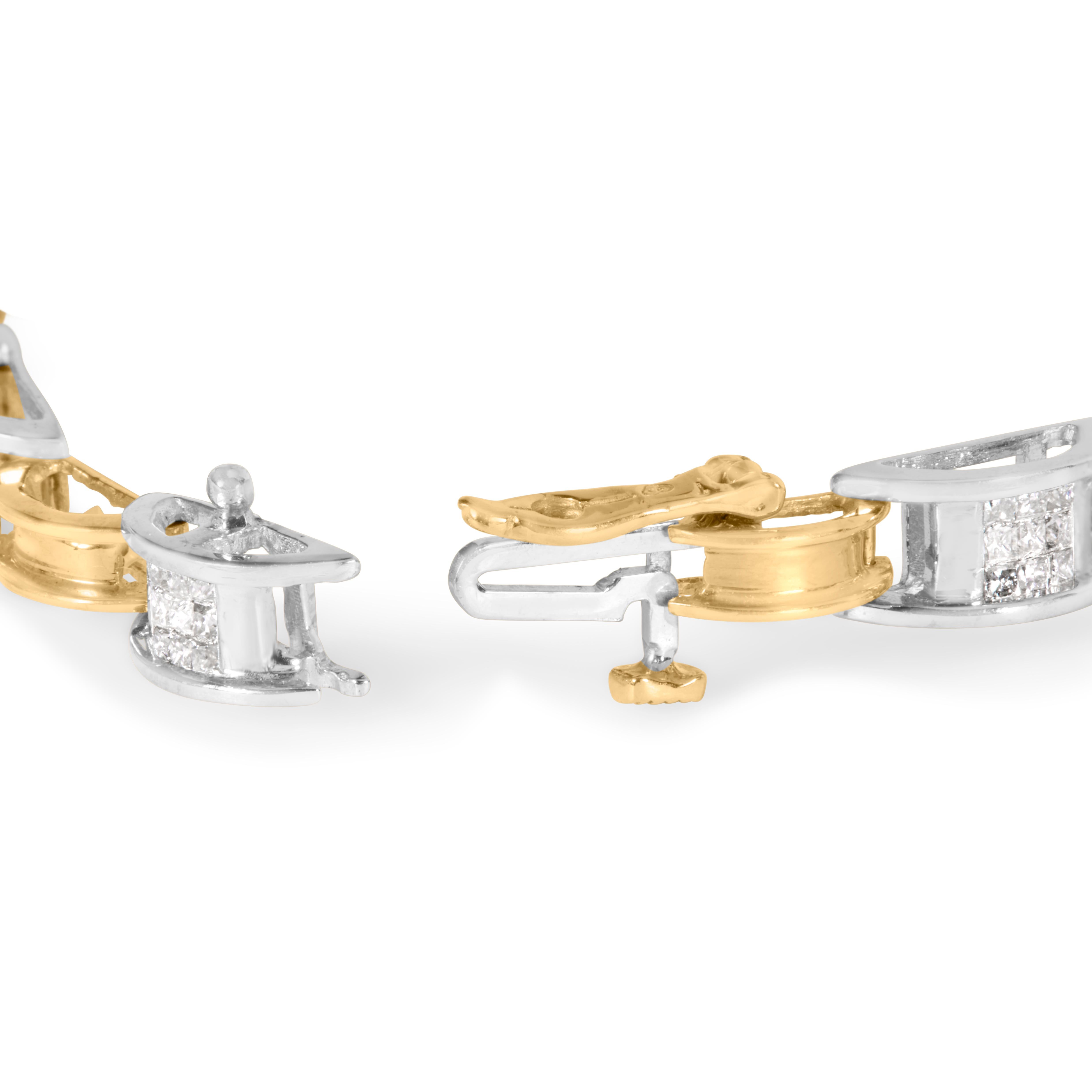 Lassen Sie sich von der luxuriösen Schönheit dieses exquisiten Gliederarmbands aus zweifarbigem 14K-Gold mit Diamanten im Prinzessinnenschliff verzaubern. Mit 99 natürlichen Diamanten von insgesamt 1,00 Karat strahlt dieses Schmuckstück Eleganz und
