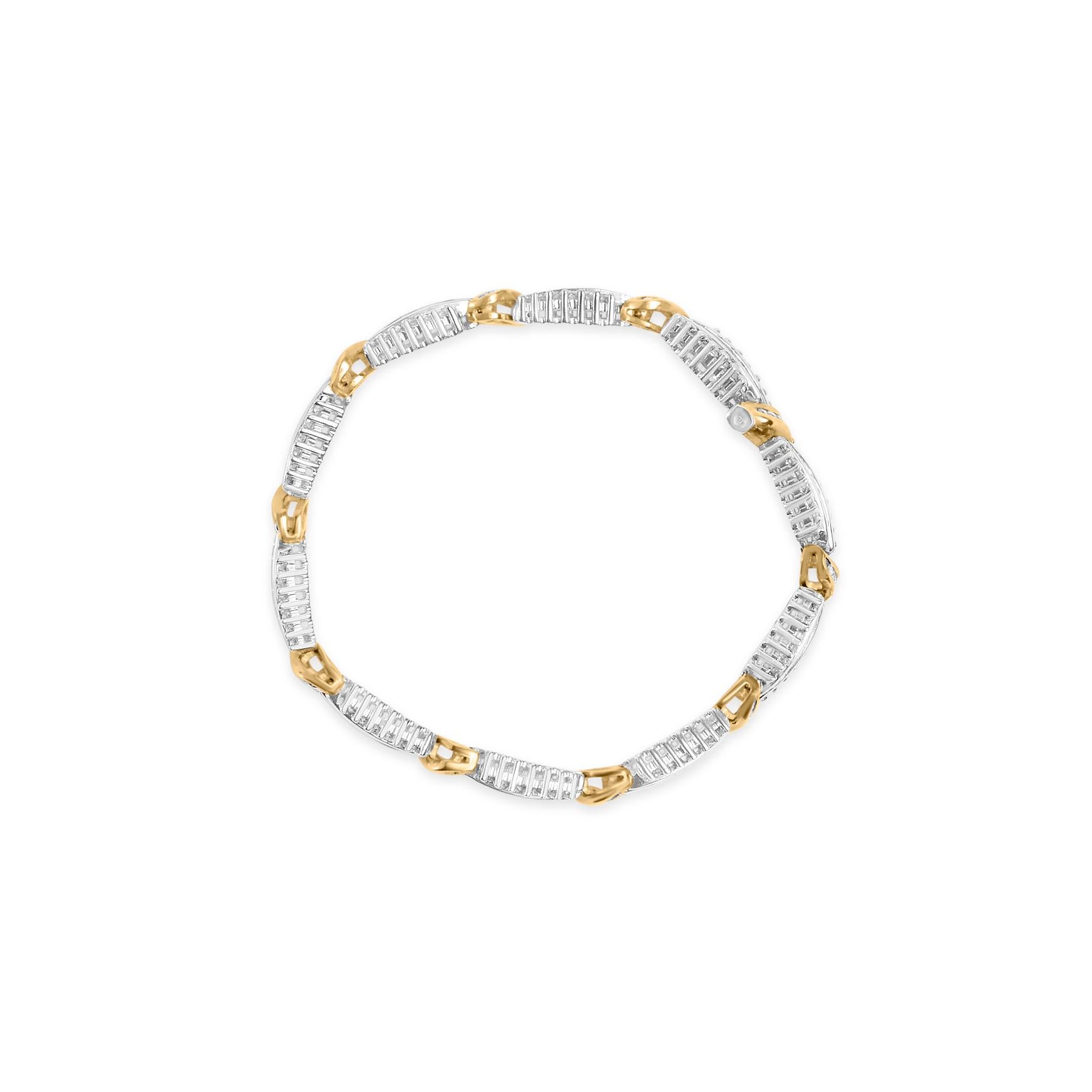 Moderne 14K Or bicolore 3.00 Cttw Diamond Multi Row and S Link Bracelet en vente