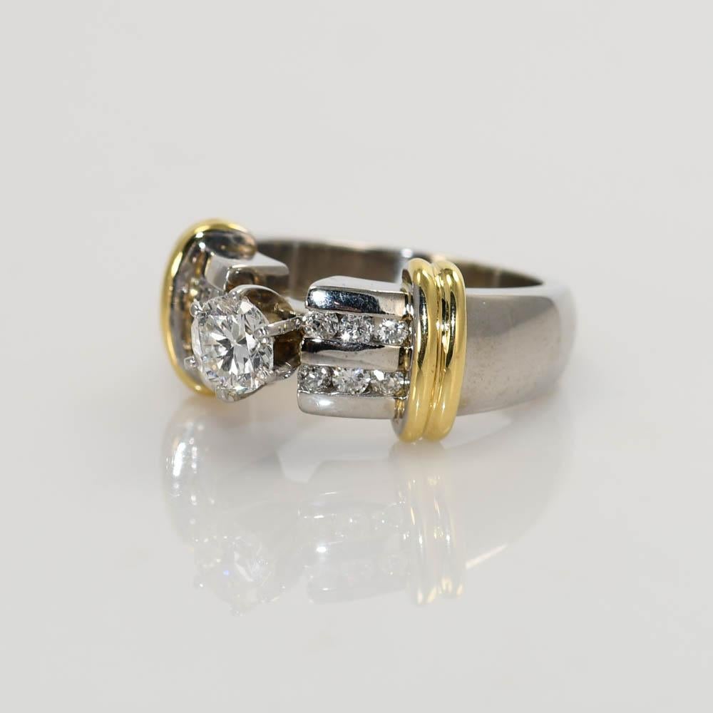 Anello in oro 14K bicolore con diamante 0,80ct in vendita 1
