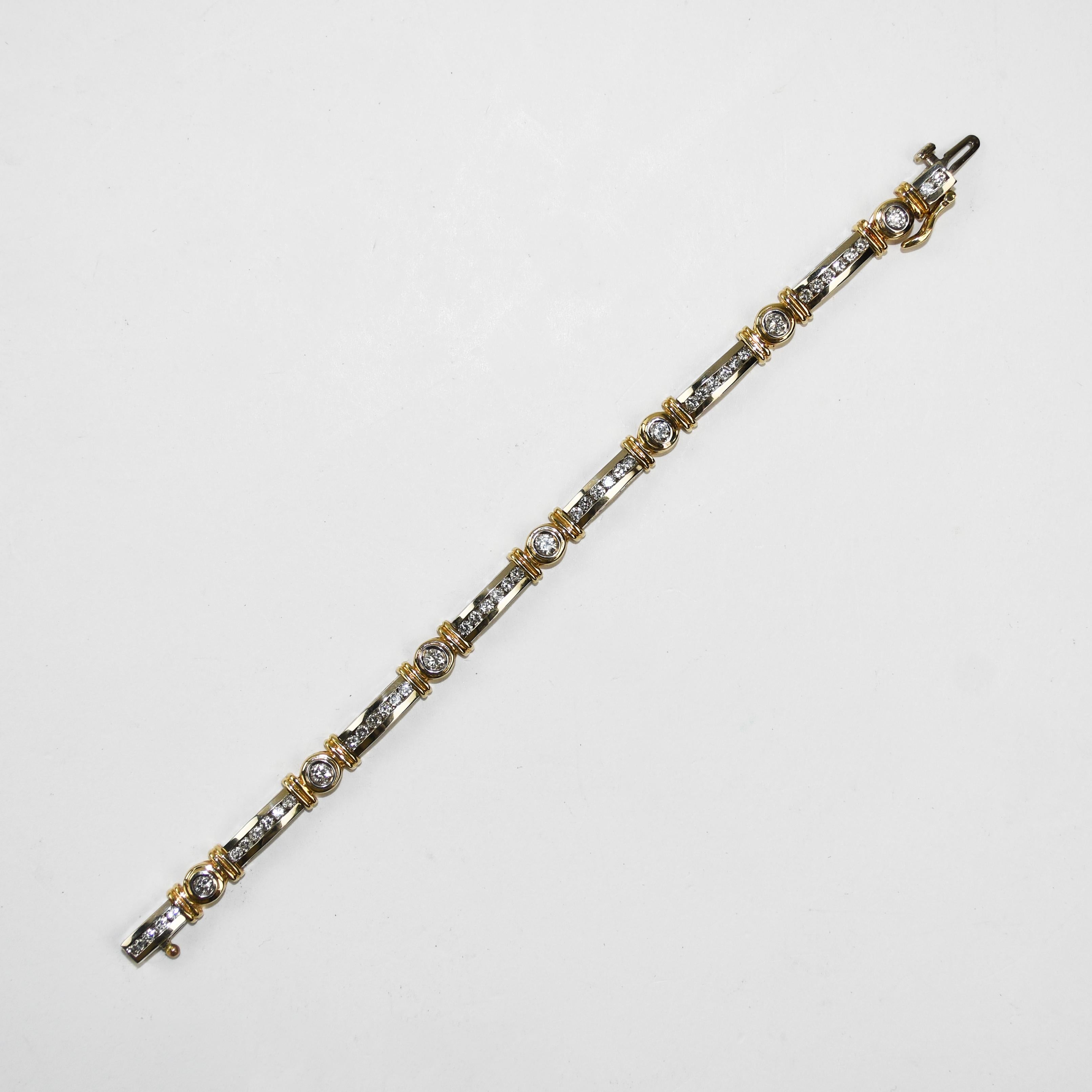 14K zweifarbiges Gold-Diamant-Tennisarmband 1,50 Karat im Zustand „Hervorragend“ im Angebot in Laguna Beach, CA