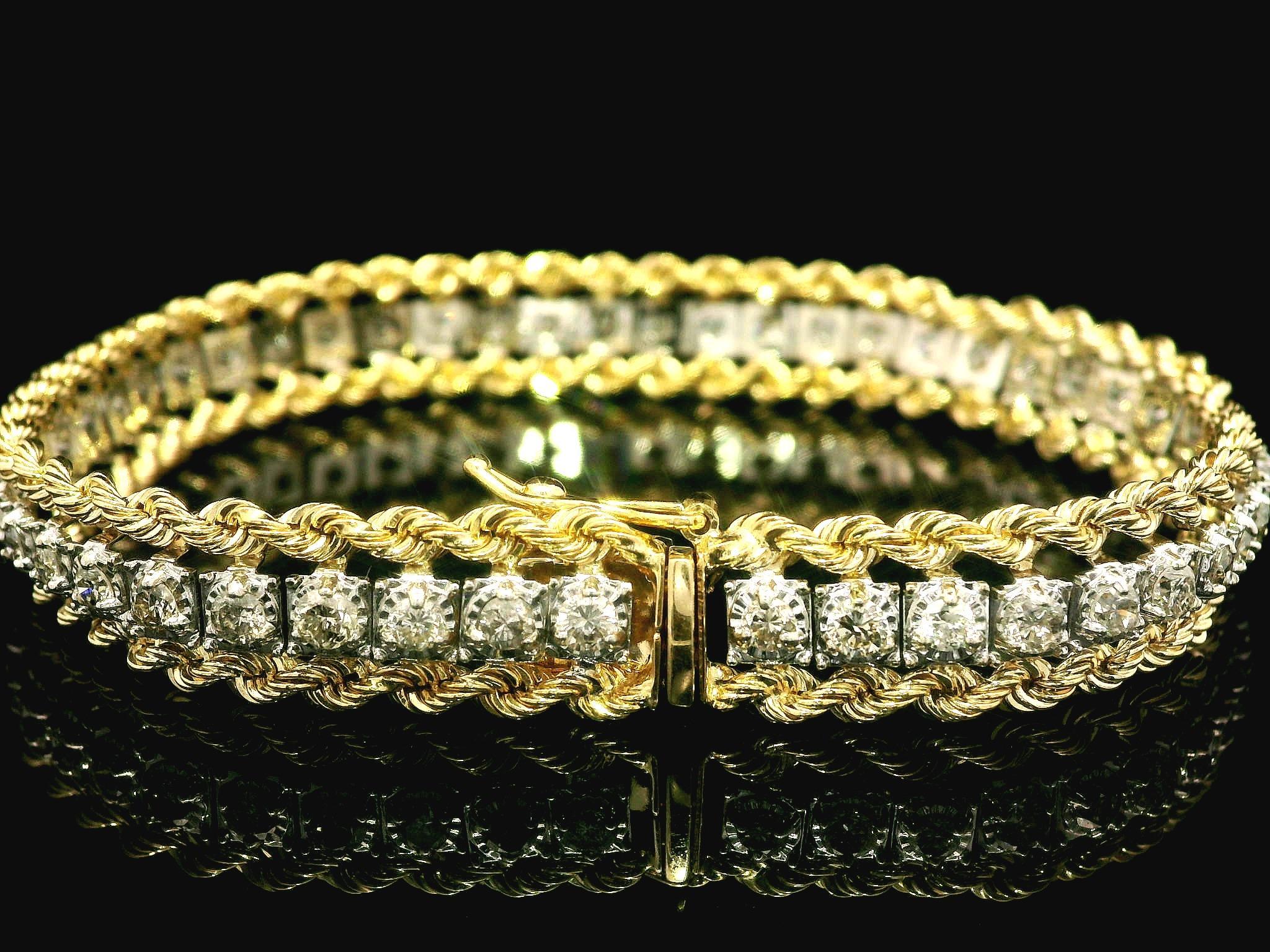 14k Two Tone Gold Dual Rope Link Bracelet 2.50ctw Diamond Center Line en vente 1