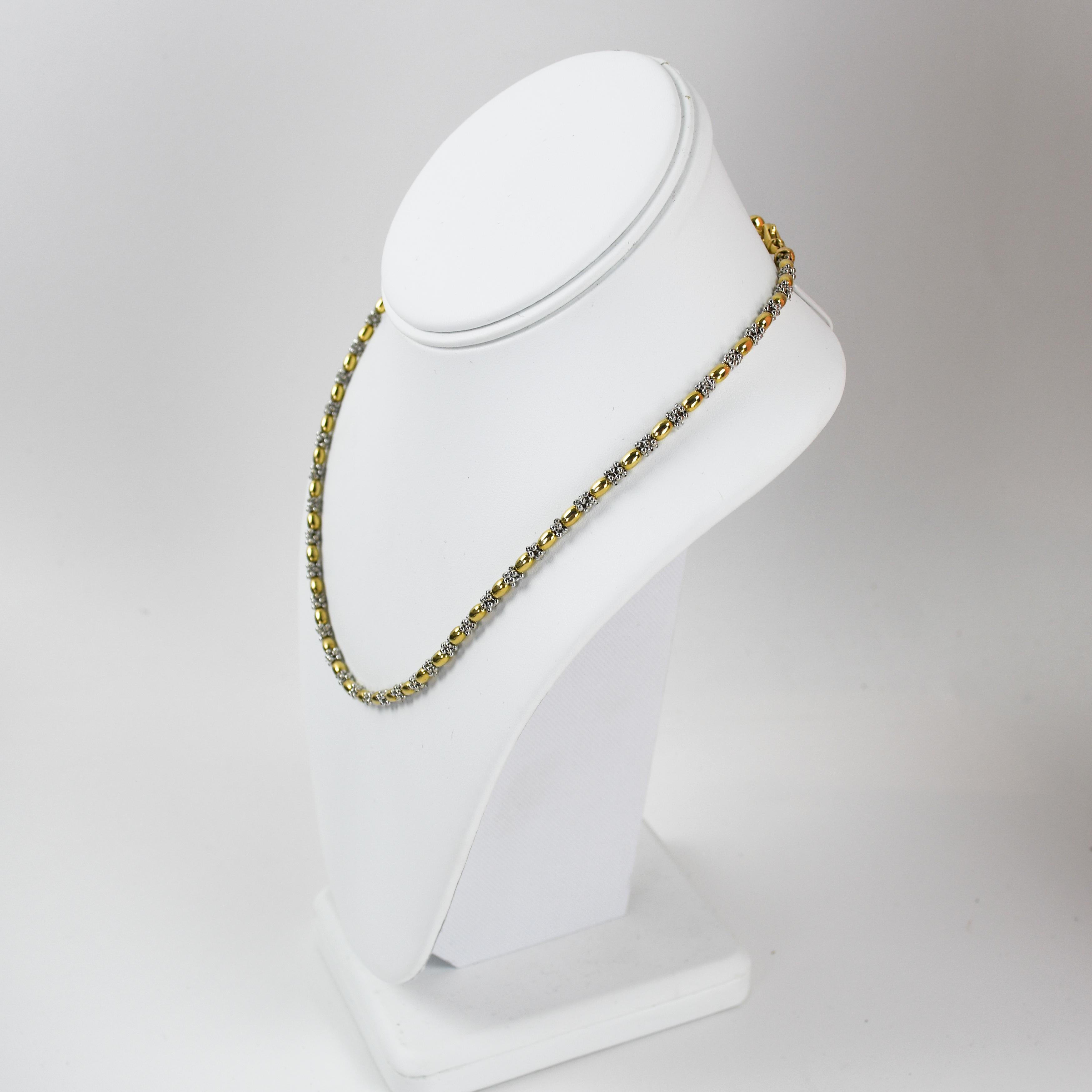 Collana con perline in oro 14K bicolore 21,3g in vendita 3