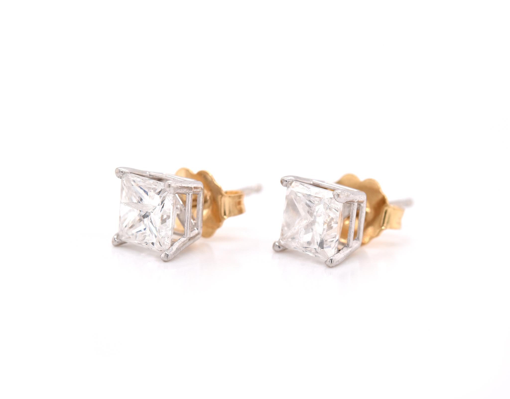 14 Karat Two-Tone Gold Princess Cut Diamond Stud Earrings In Excellent Condition In Scottsdale, AZ