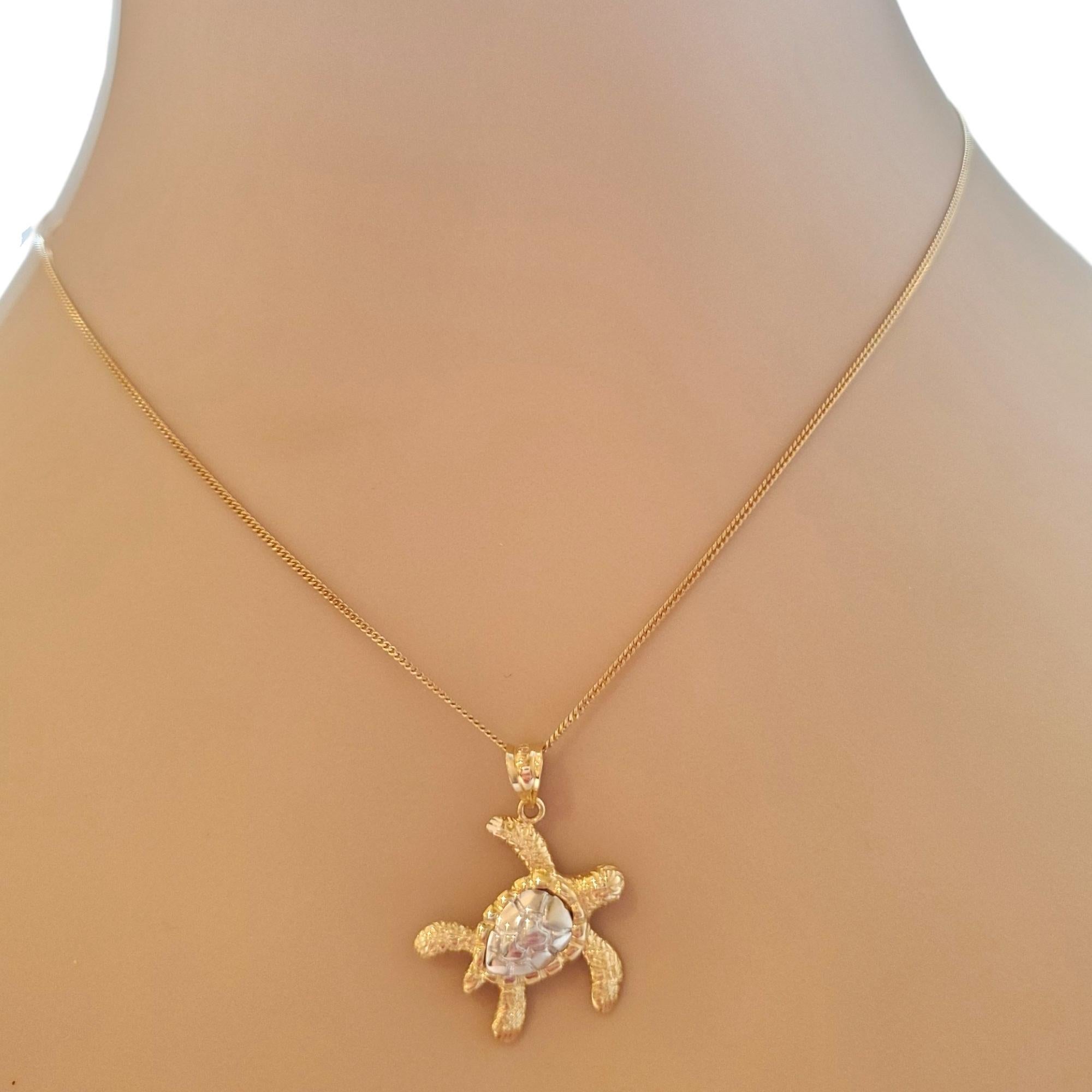 Charm tartaruga in oro bicolore 14K #18004 in vendita 4