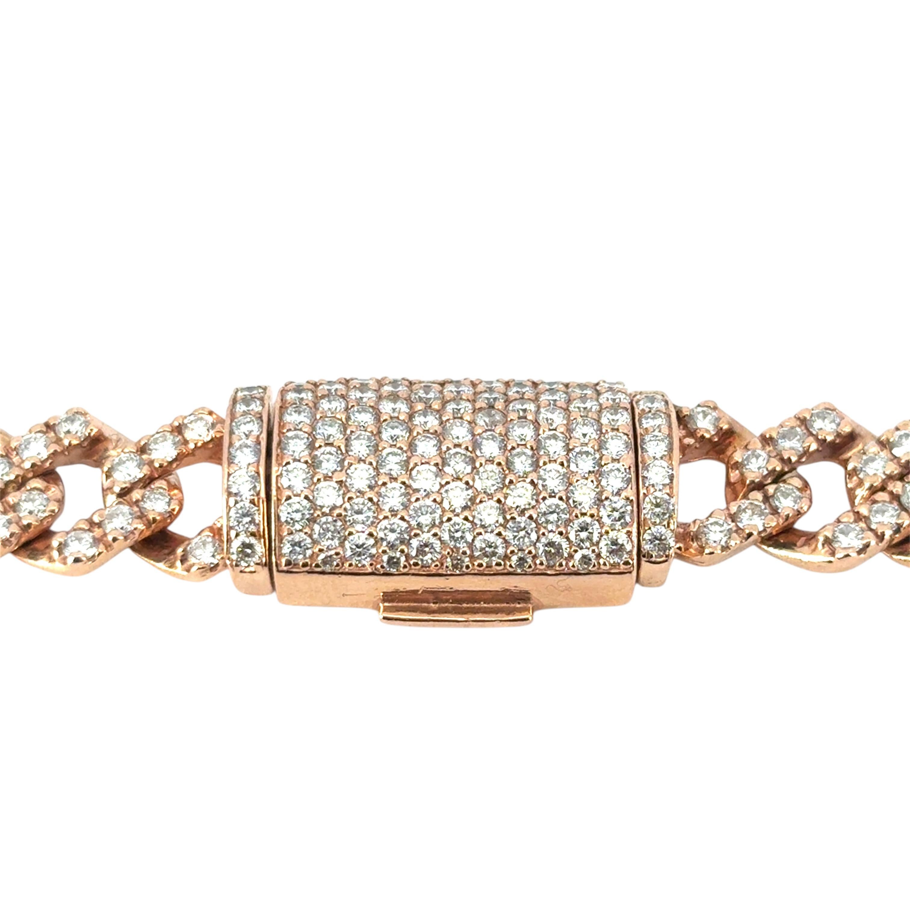 Femenino o masculino 14k Two Tone White and Rose Gold 13.03ctw Diamond Pave Cuban Chain Necklace en venta