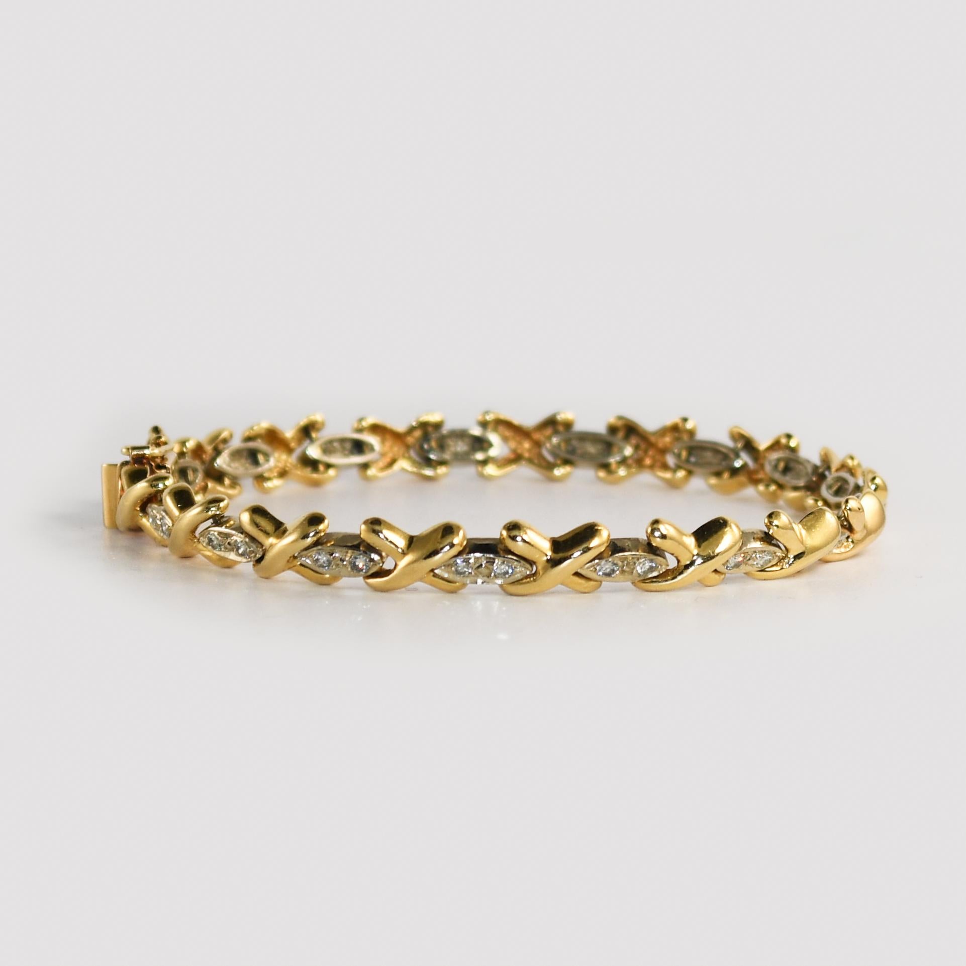14k Two Tone Yellow and White Gold Bracelet .79cts TCW – Length 7.5 In Excellent Condition For Sale In Laguna Beach, CA
