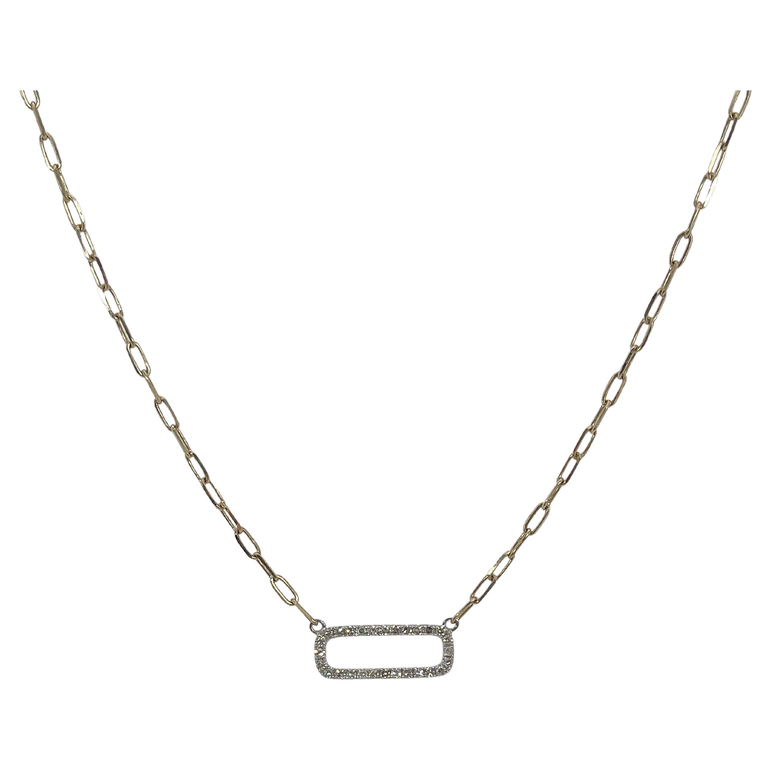 14K Deux tons .21 CTW Diamond Open Square Necklace (Collier carré ouvert avec diamants)  en vente