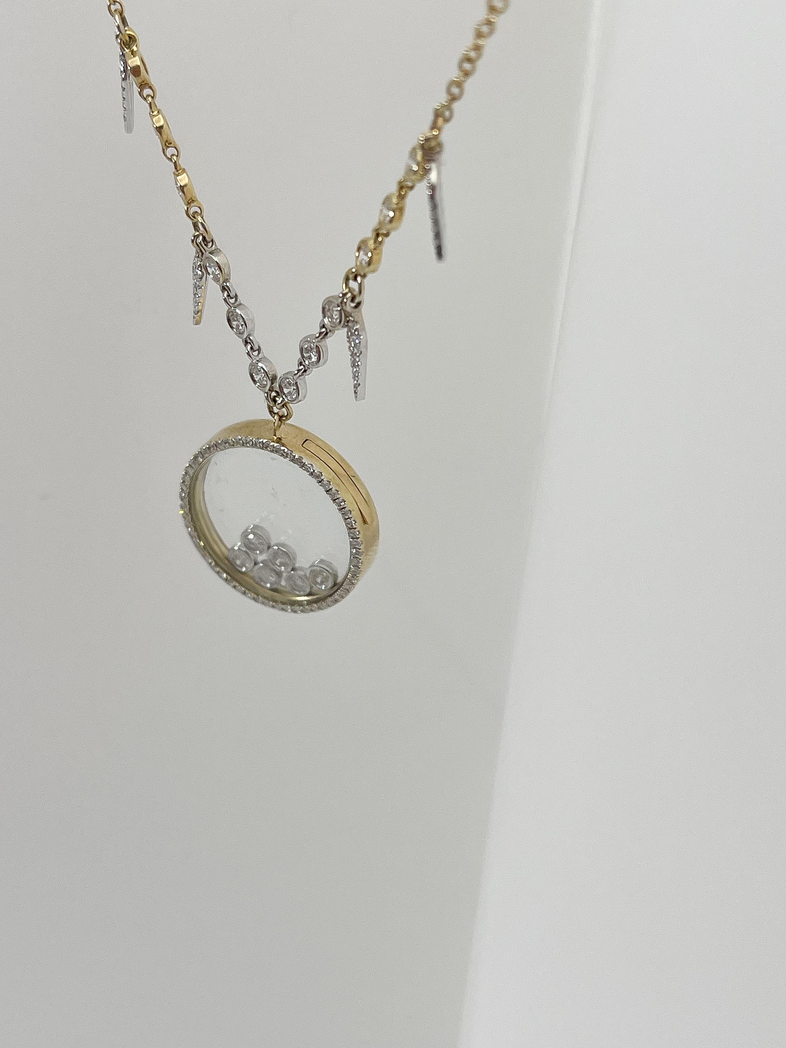 14K Two Toned Diamond Glass Enclosure/Diamond Station Necklace In New Condition For Sale In Stuart, FL