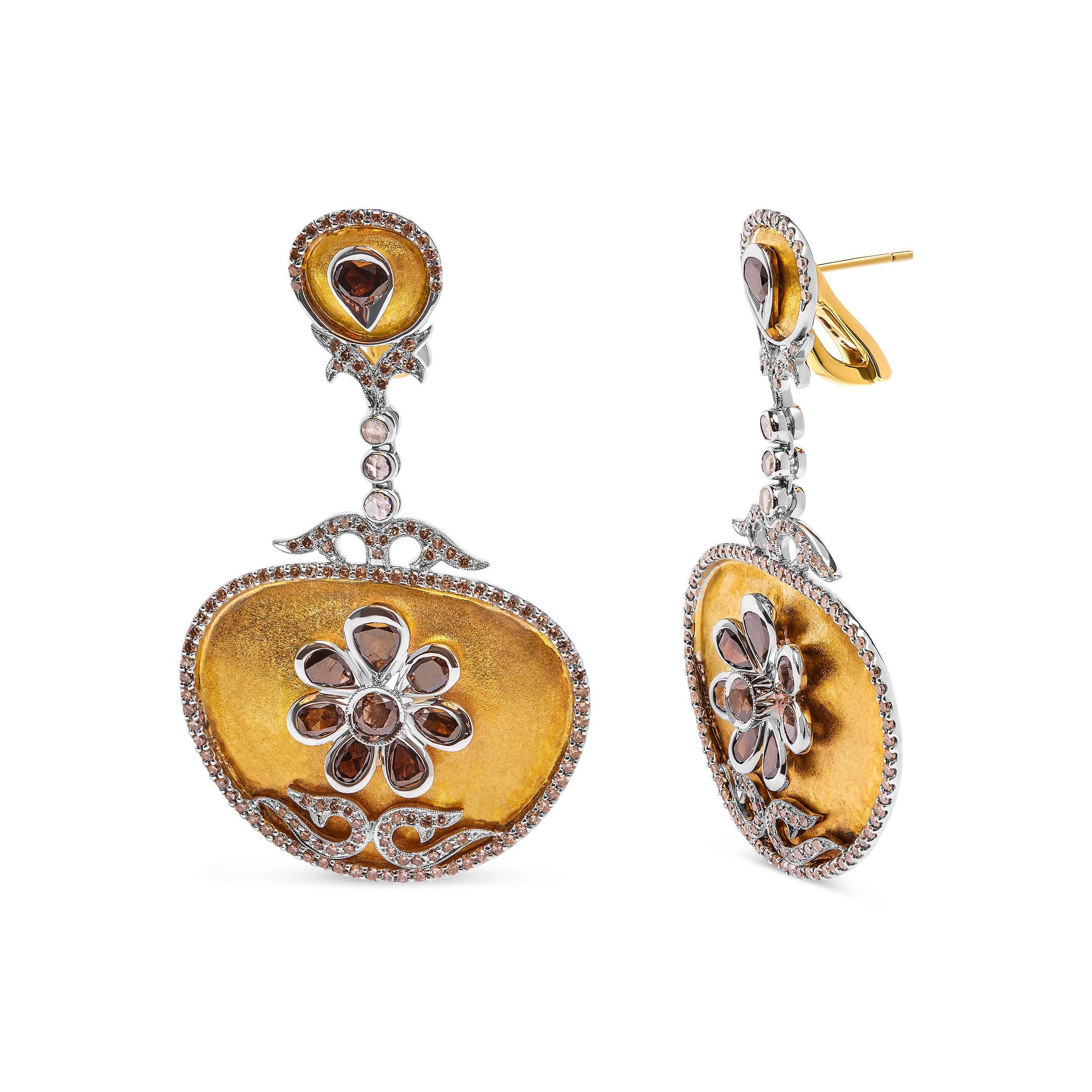 Introducing our exquisite 14K White and Yellow Gold Medallion Dangle Earrings, a true masterpiece crafted to captivate. With a remarkable 5 1/4 Cttw of Rose Cut Diamonds, these earrings exude elegance and sophistication. The 294 dazzling diamonds,