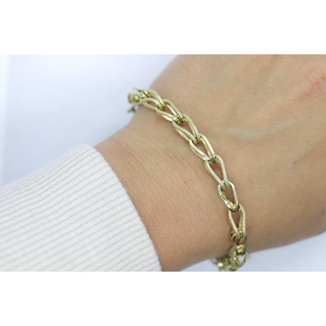 PULSERA DE CADENA DE ESLABONES CON TEXTURA DE 14K UNOAeRRE. Pulsera italiana LOOP de 14k 6,9 g 8 pulg. en Bueno estado para la venta en Port Charlotte, FL