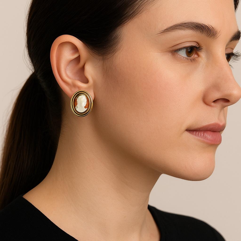 Cammei italiani vittoriani 14K in corallo bianco 9,45 Gr 1 x 0,6 pollici in vendita 4