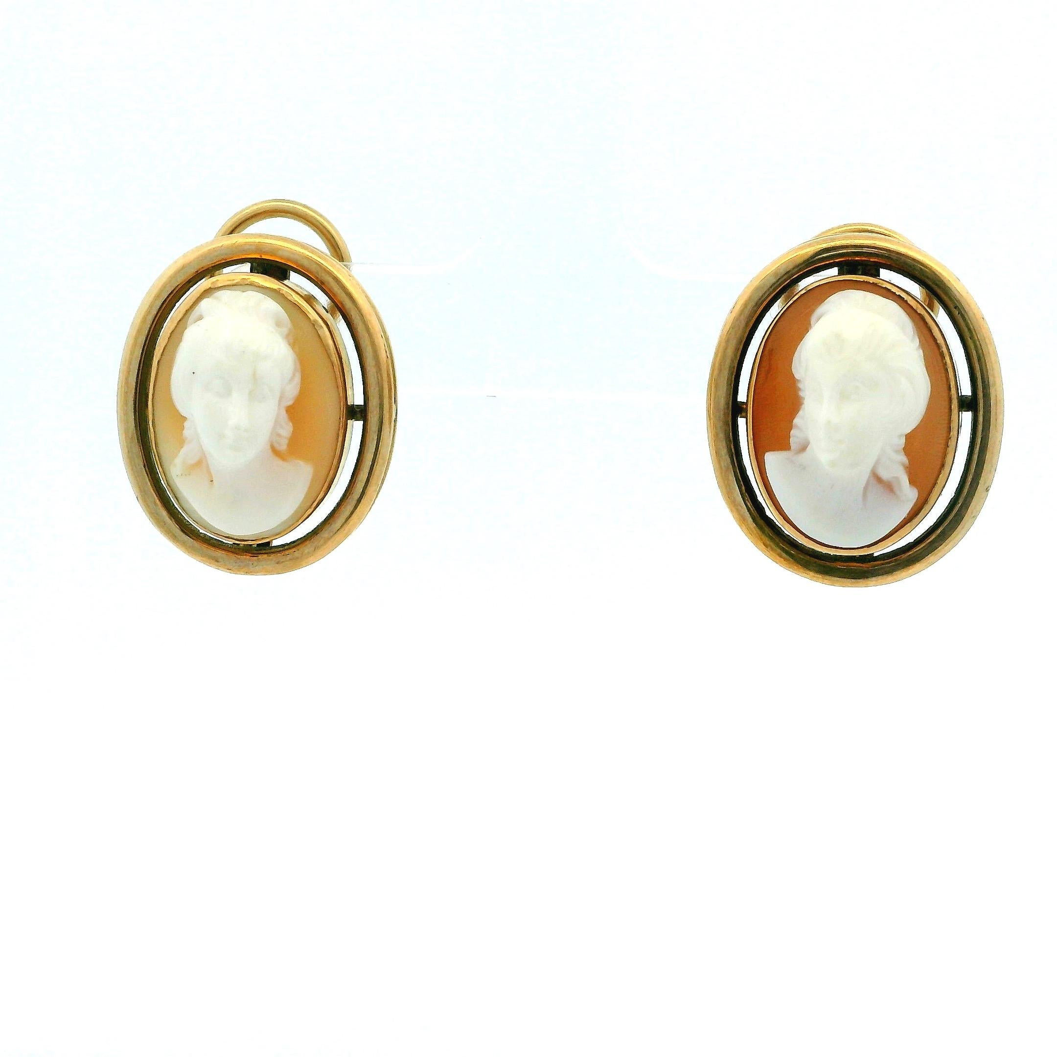 Cammei italiani vittoriani 14K in corallo bianco 9,45 Gr 1 x 0,6 pollici in vendita 2