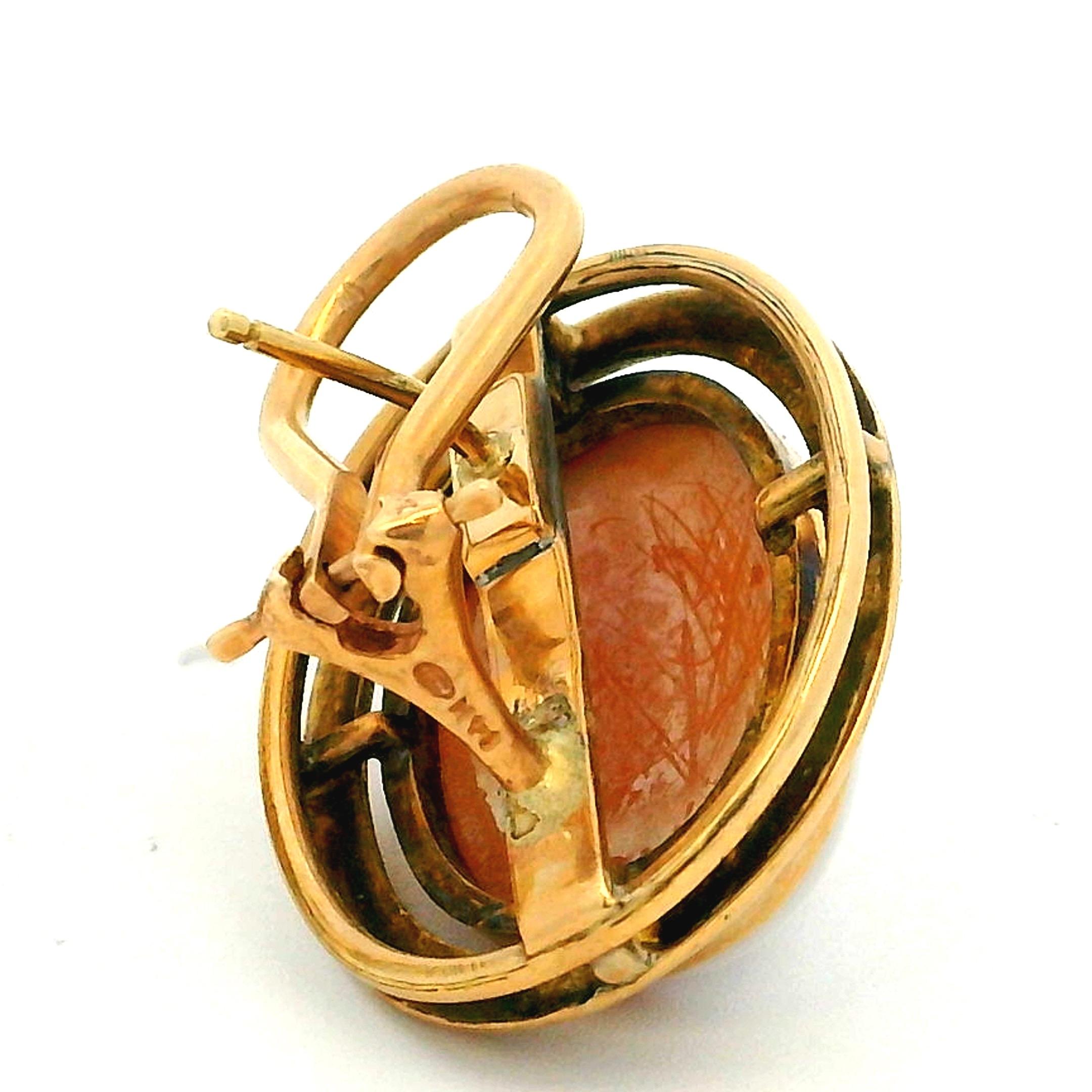 Cammei italiani vittoriani 14K in corallo bianco 9,45 Gr 1 x 0,6 pollici in vendita 3