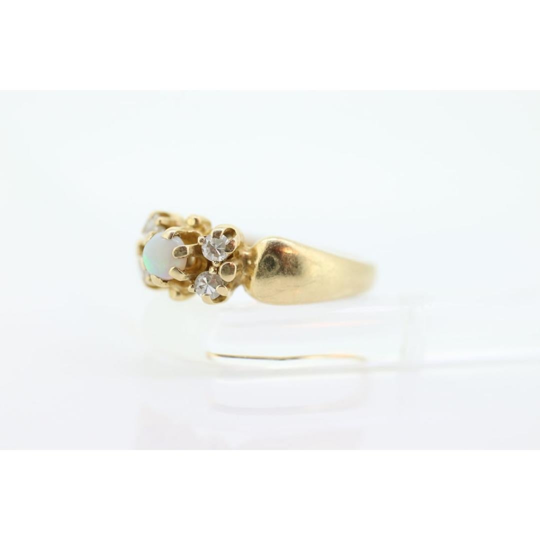 14k Victorian Opal and Diamond ring. 14k Gold Victorian claw opal ring. In Good Condition For Sale In Port Charlotte, FL