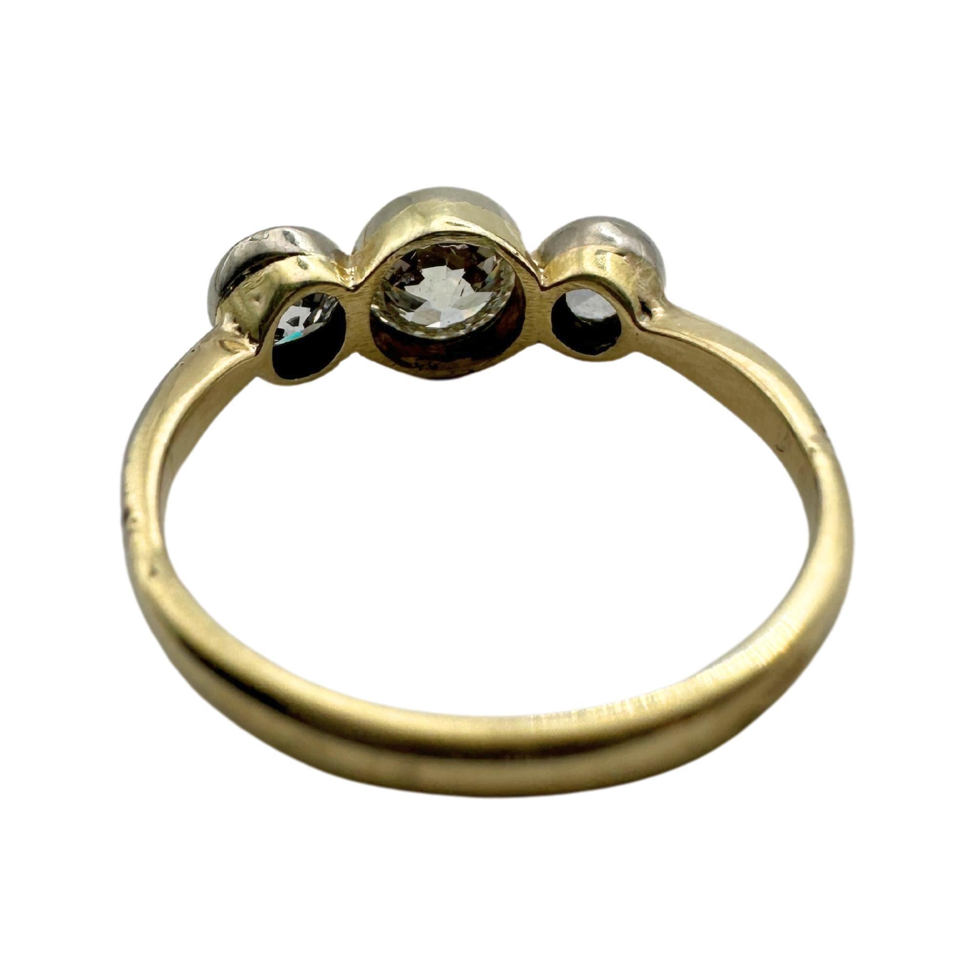 14k viktorianischer Verlobungsring mit drei Steinen und Diamanten 1
