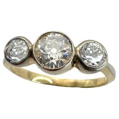 14k viktorianischer Verlobungsring mit drei Steinen und Diamanten