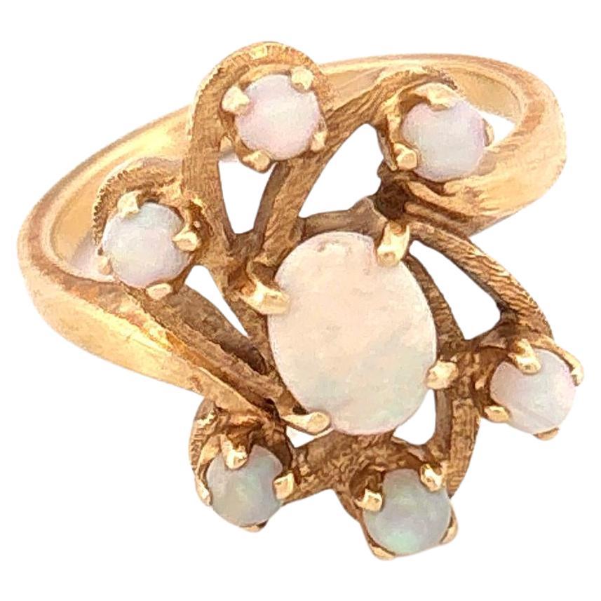 Vintage 14K Yellow Gold Opal Cluster Ring, Late 20th Century Design For Sale