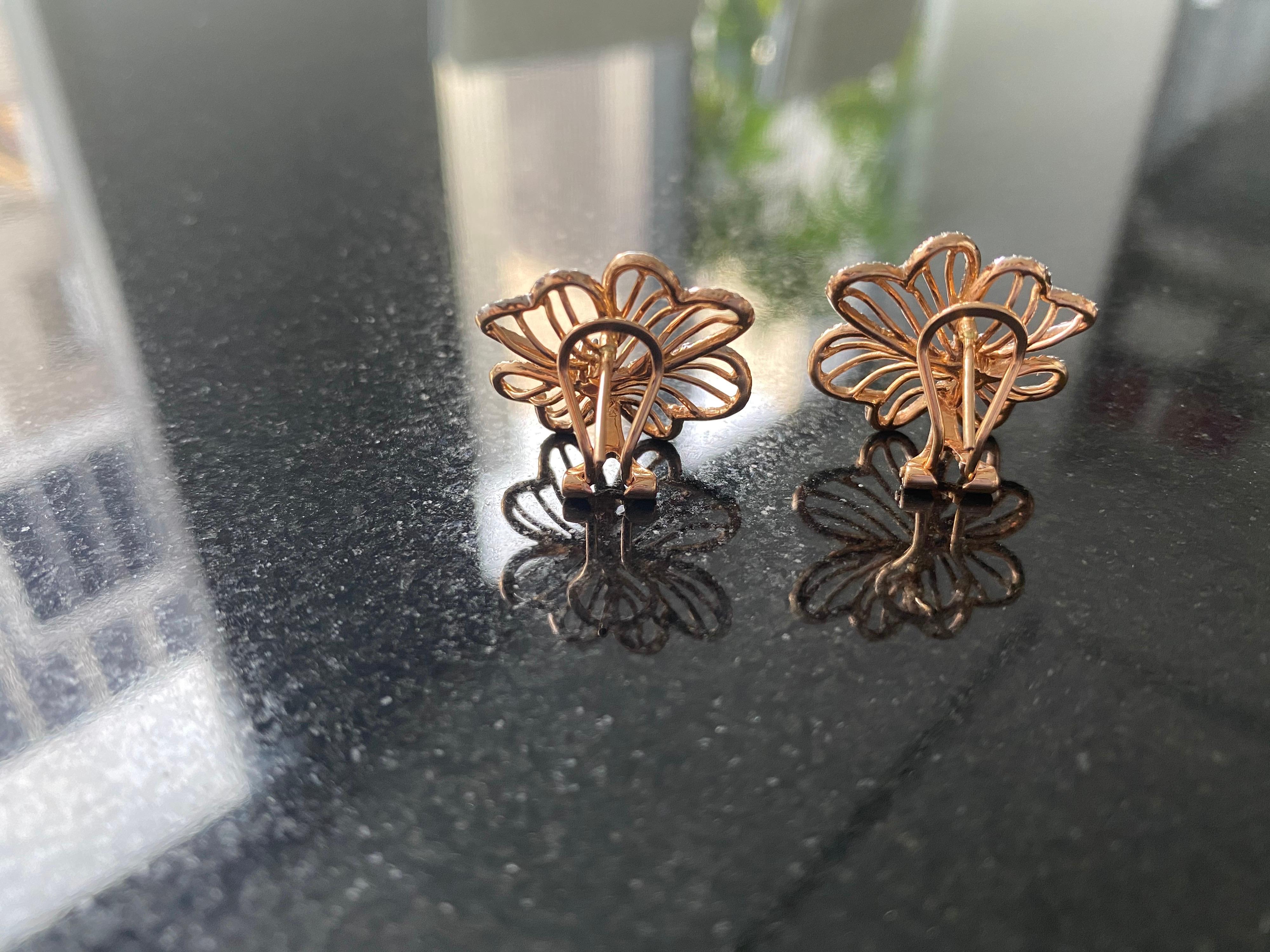 14 Karat White and Rose Gold Diamond Flower Earrings For Sale 2